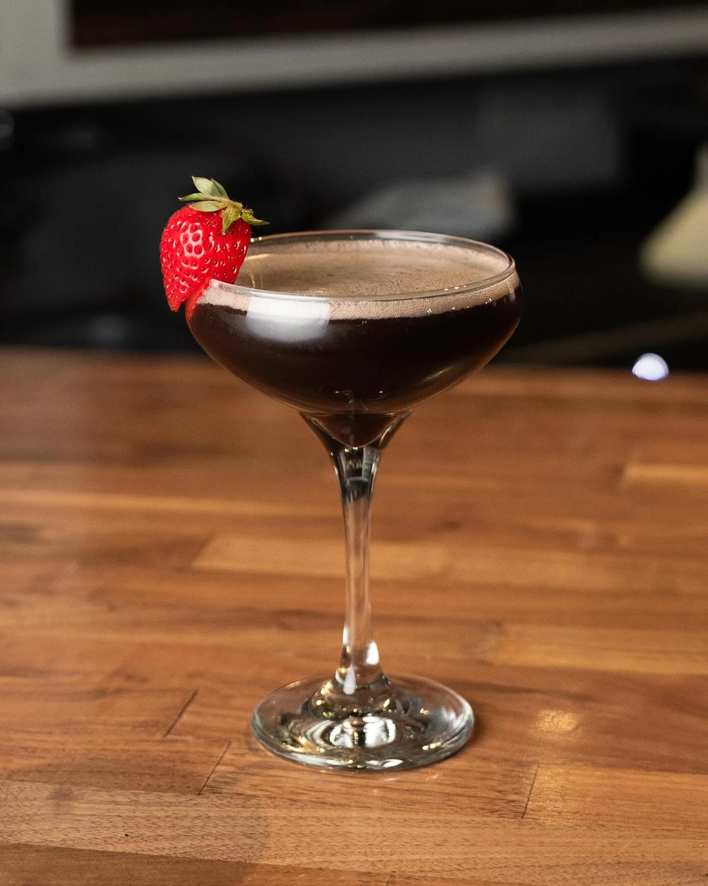 Baileys&rsquo; Chocolate Martinis for Thanksgiving dinner? 
Yes, Please! 🙋🏼&zwj;♀️ 
You have 2 more days to order our amazing pies, appetizers, and of course, Chocolate Martinis to help make your Thanksgiving dinner a delicious success! 
Place your