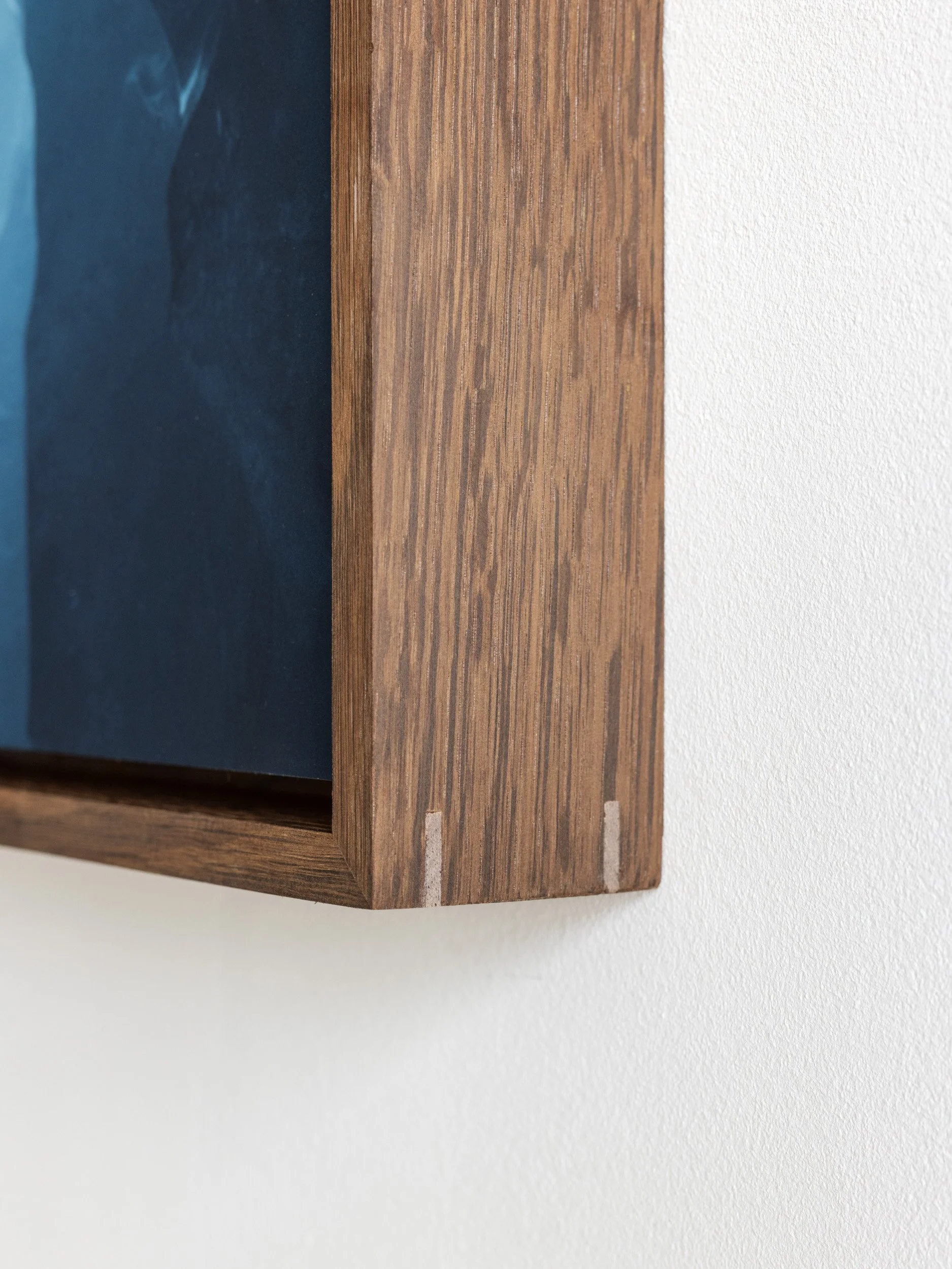 30x40 frame with glass