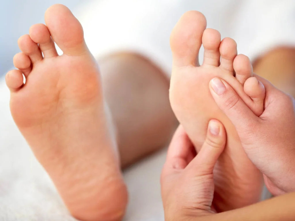 health-wellness_balanced-living_wellness-therapies_reflexology_1440x1080_171581567-1024x768.jpeg