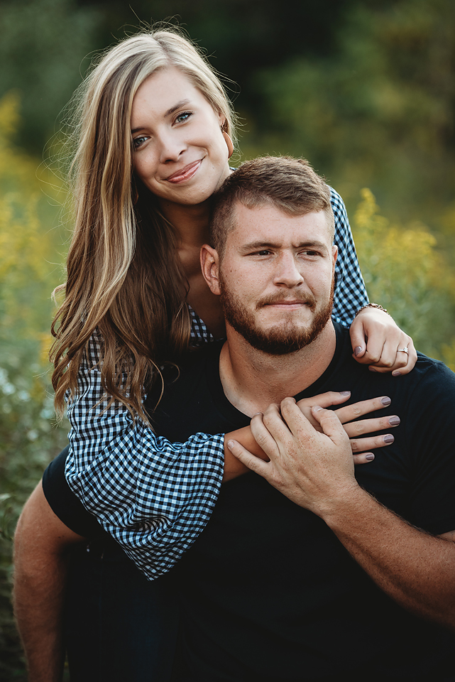 Sunset Engagement session, st. Charles Illinois engagement session, Illinois engagement photographer, st. Charles Illinois wedding photographer, rural chicago engagement photos