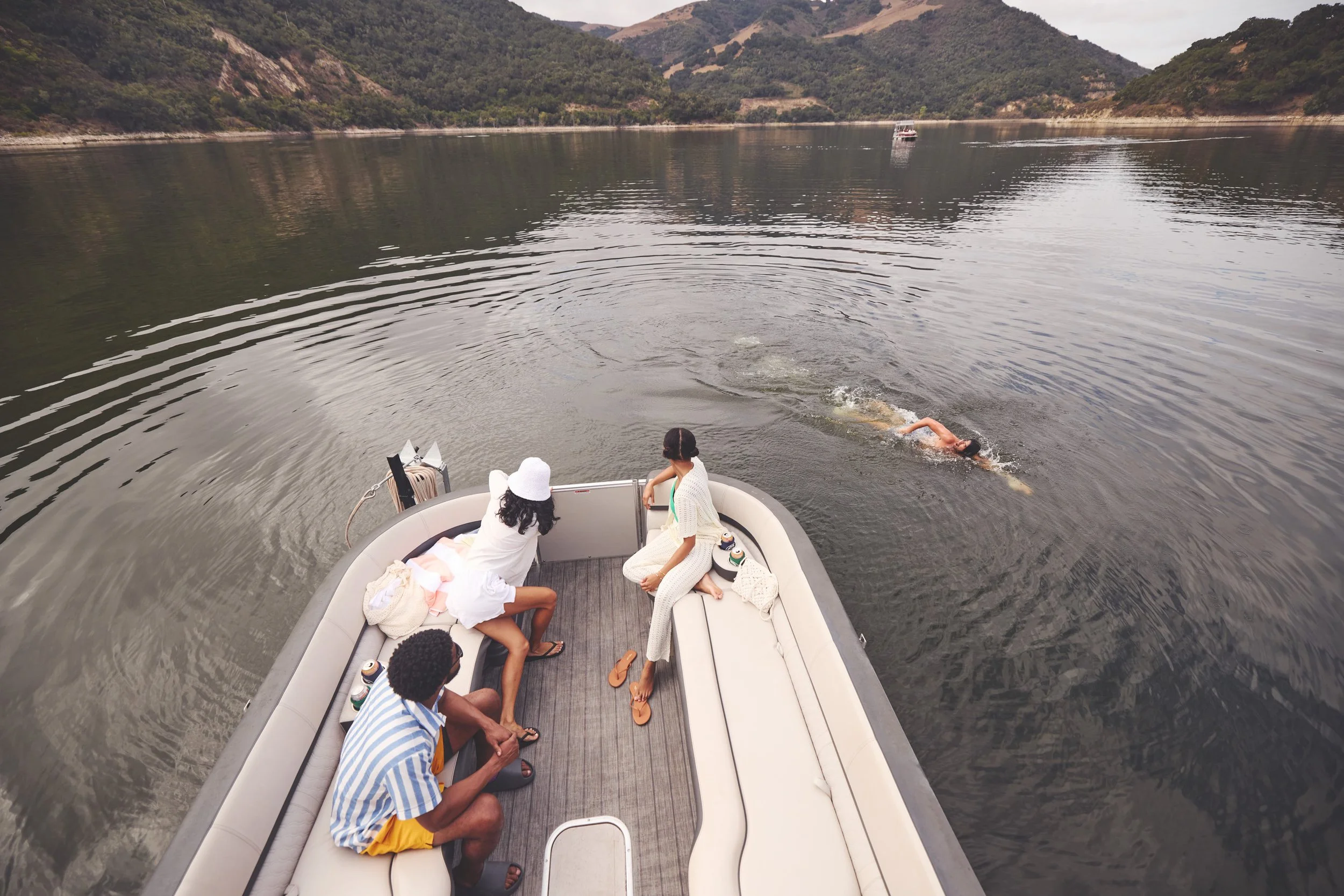 Slo_Cal_Pensara_Lake_15895_Forweb.jpg