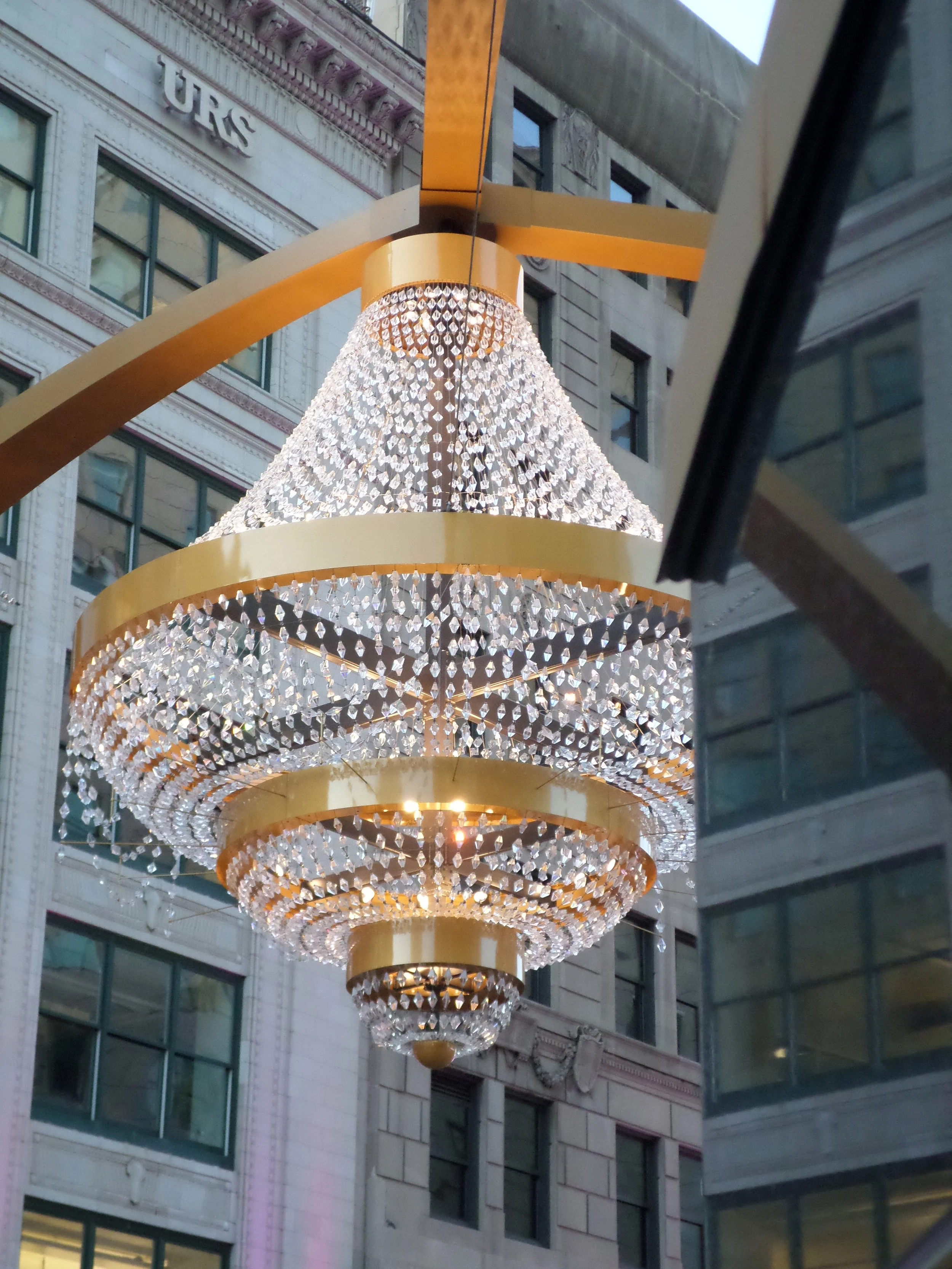   Chandelier in the City | 2014 | Cleveland, OH   Samsung ST150F 16MP 