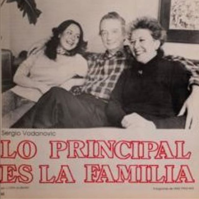 Hoy despedimos a Betty Johnson, viuda de Sergio Vodanovic. Para nosotros fue un privilegio haber podido trabajar con ella y aprender tanto de su trabajo como bibliotec&oacute;loga y de la vida hermosa que comparti&oacute; con su familia. Atesoramos l