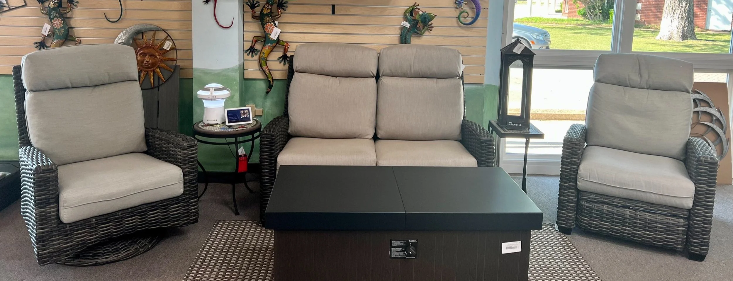 Ventura — Yard Art Patio & Fireplace