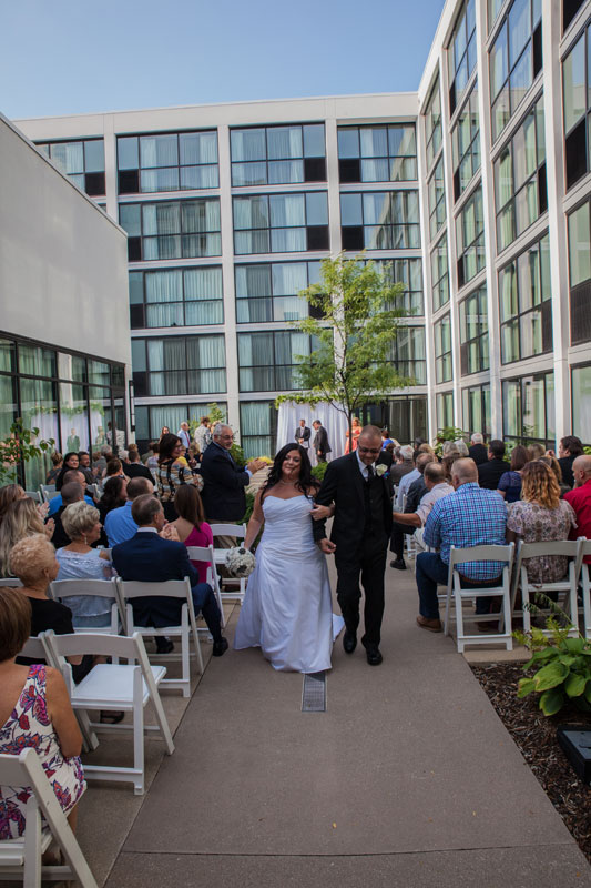 Marriott-Columbus-University-Wedding-Ceremony-2.jpg