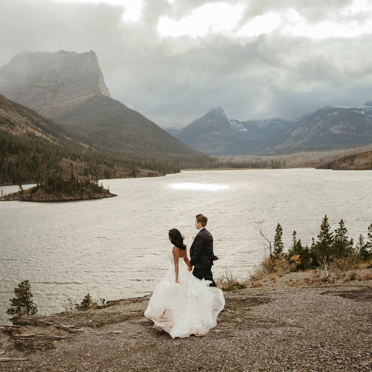 Jasmine and Jonathan on their beautifully windy elopement day. 🥺

When I tell you that these are two of the sweetest people I've ever met, I'm not even joking. Despite the wind, despite the rain, despite the fact that we had to opt for our contingen