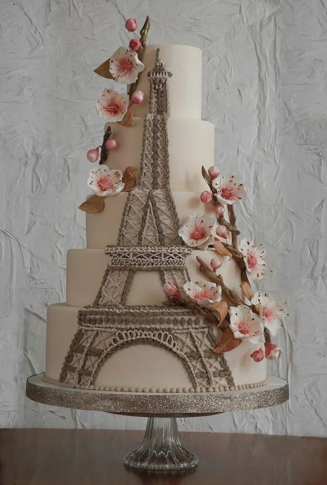 Eiffel Tower Wedding Cake | London Ontario