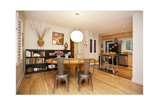 dining-kitchen.jpg