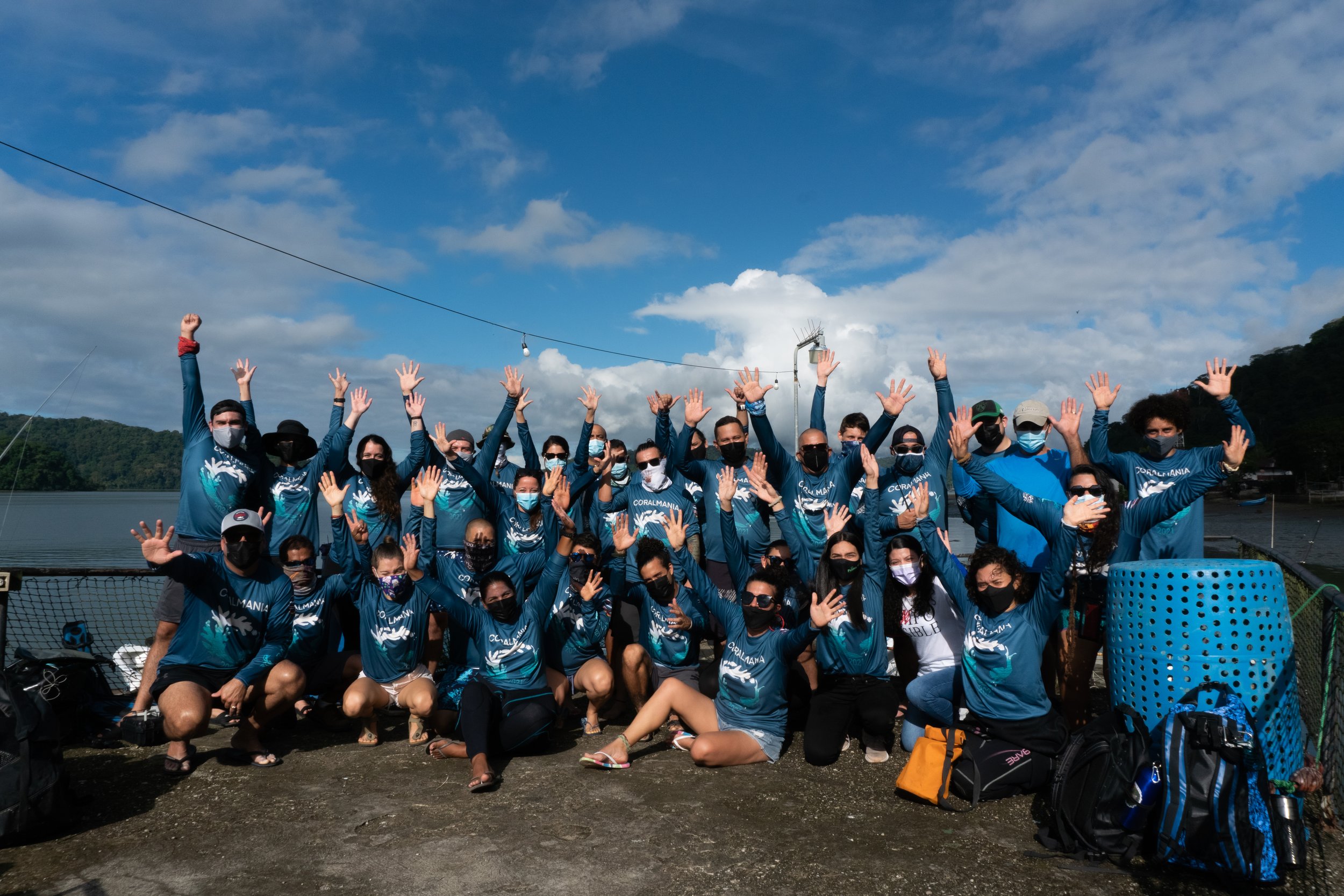 Raising Coral credits_Volunteers and staff of Coralmania Golfo Dulce 2021 (1).jpg