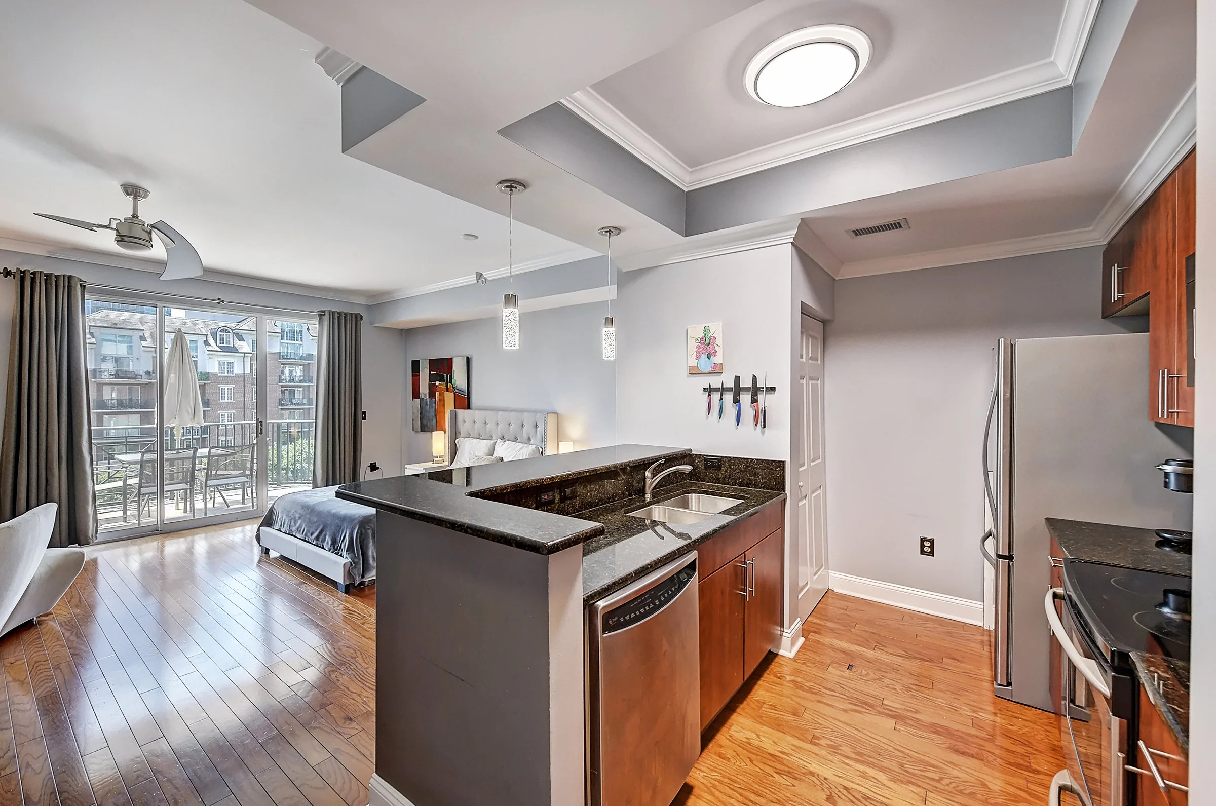 07-Kitchen.jpg