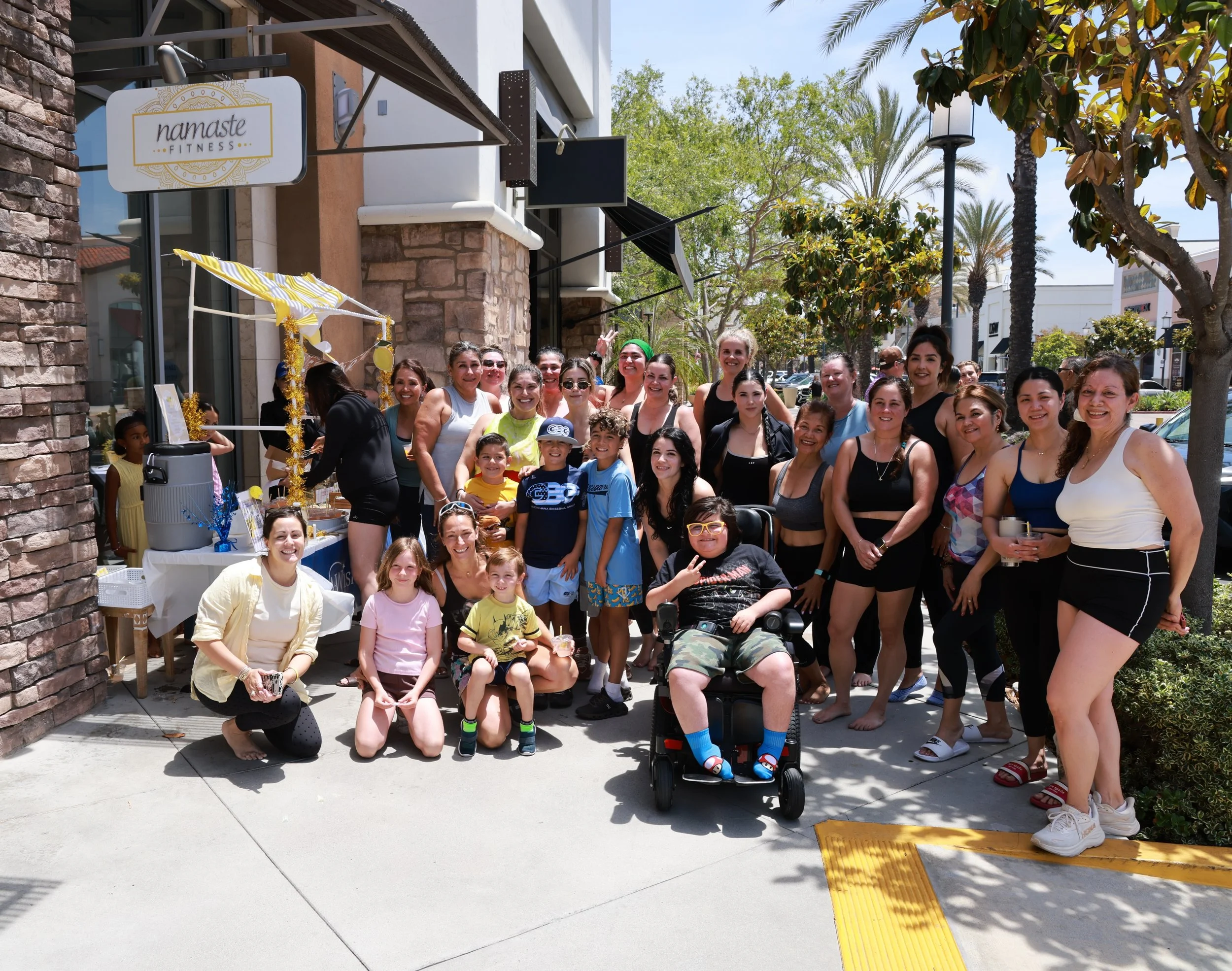 The sweetest Saturday 🍋🍋🍪🍪🍭🍭

THANK YOU for making our &ldquo;Lemonade for Wishes&rdquo; day a HUGE success!!!!

Thank you @otayranchtowncenter for allowing us to set up our stand and invite customers to participate in this initiative 💙.

Than