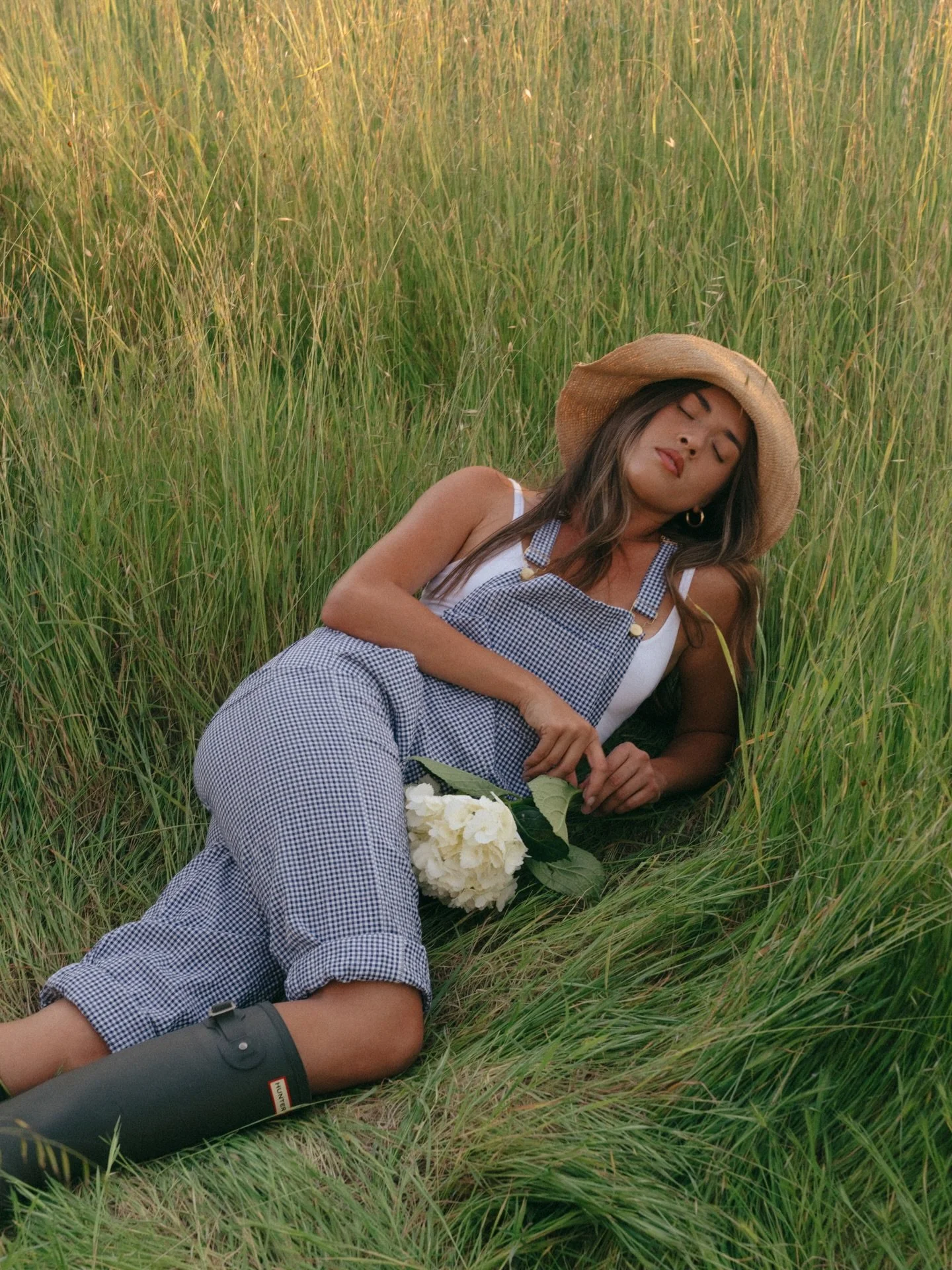 we hate to see a lawnmower coming 🌾