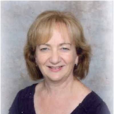 Lois Smethurst.png