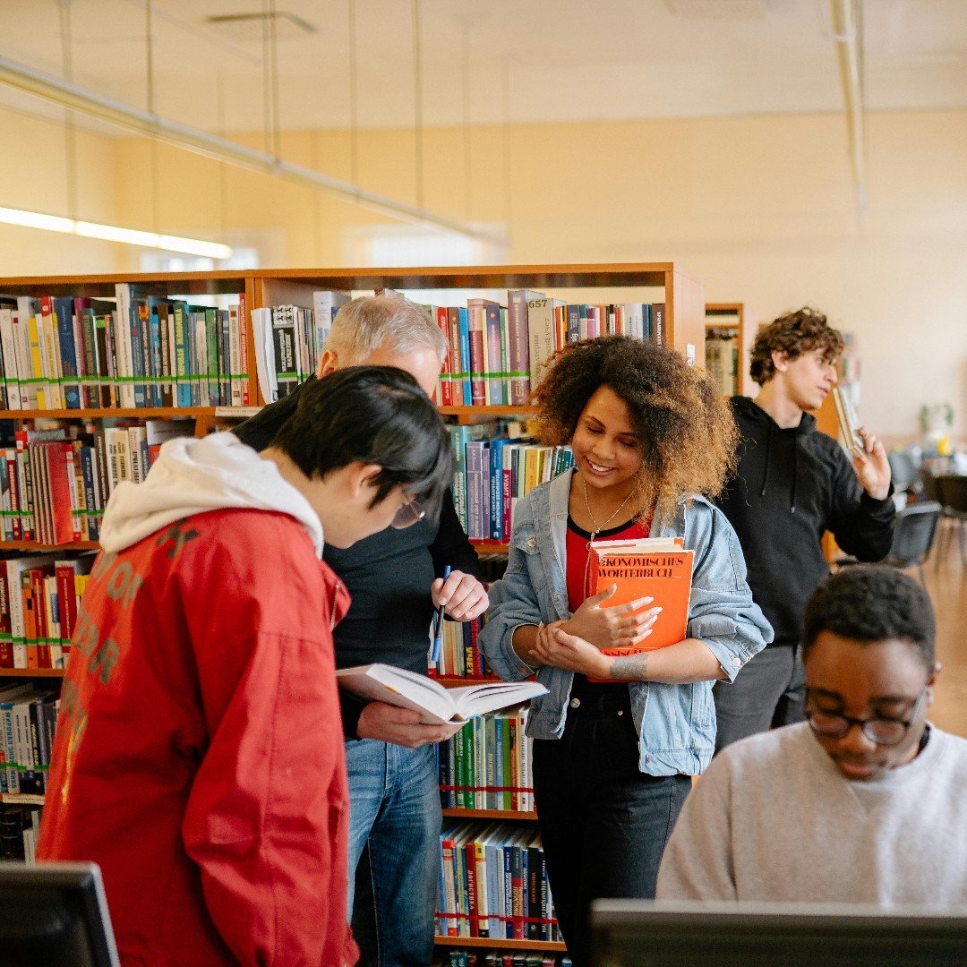 Learn how your school library can become more agile in responding to the learning needs of its community and provide flexible learning spaces, programs, microcourses and activities that are student-focused and/or student-driven with strong connection