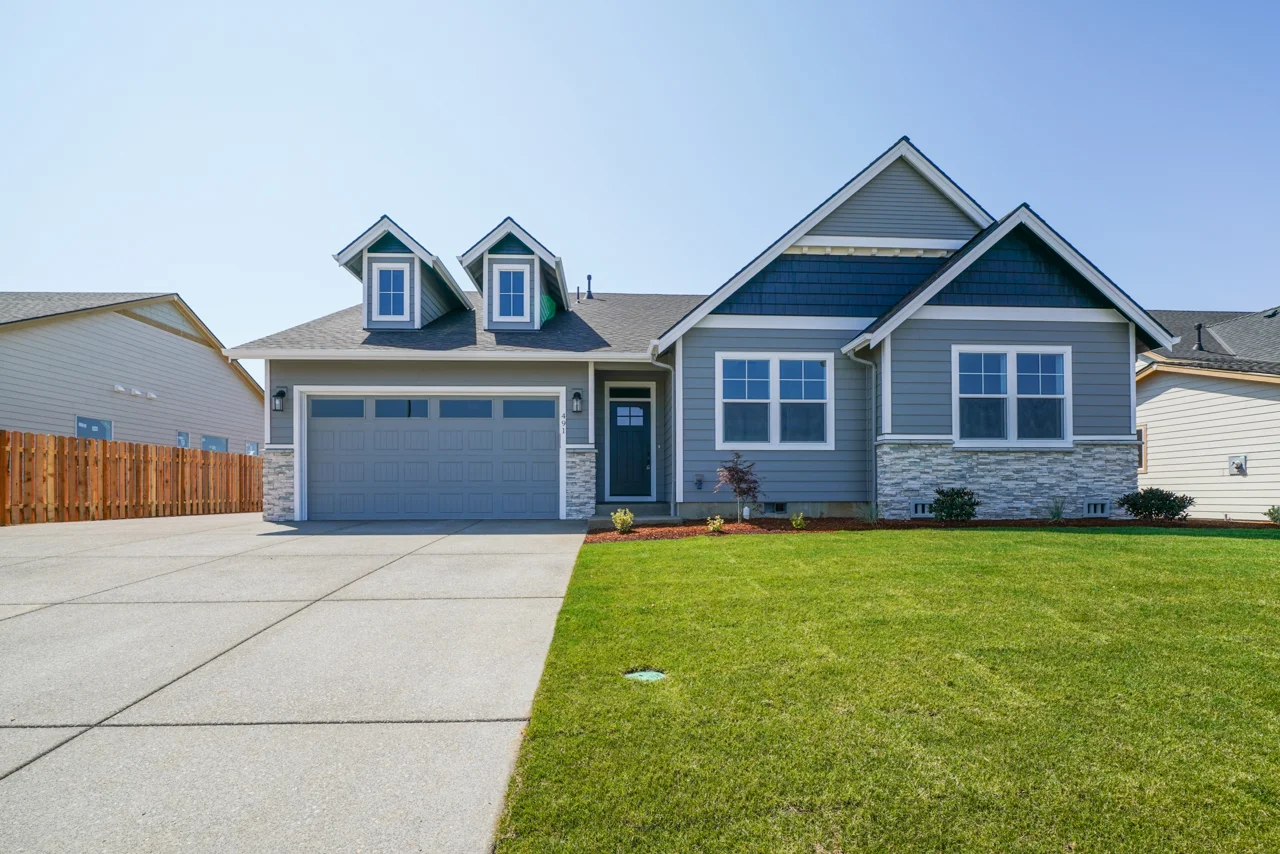 491 Palomino Sublimity MLS-1.jpg