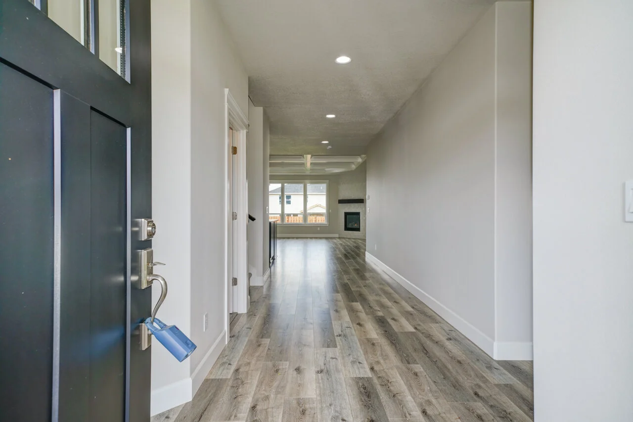 507 Palimino Sublimity MLS-5.jpg