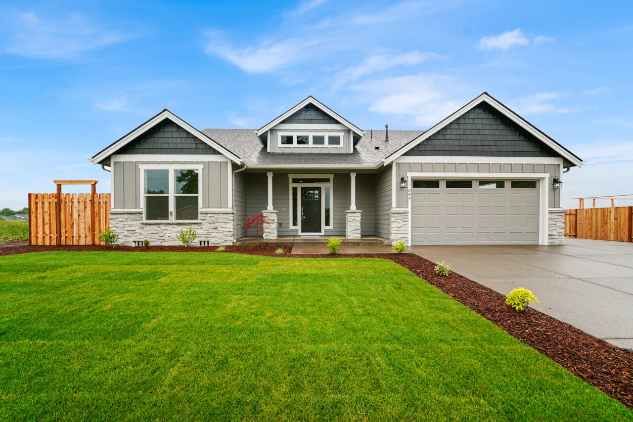 584 Cherry Sublimity MLS-1.jpg