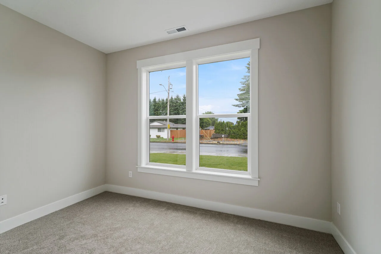 584 Cherry Sublimity MLS-27.jpg