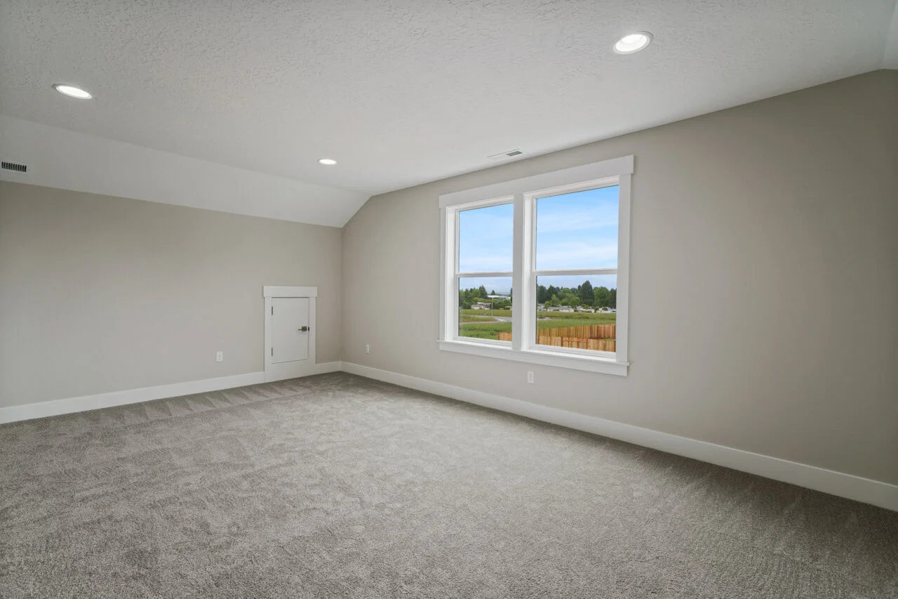 584 Cherry Sublimity MLS-32.jpg