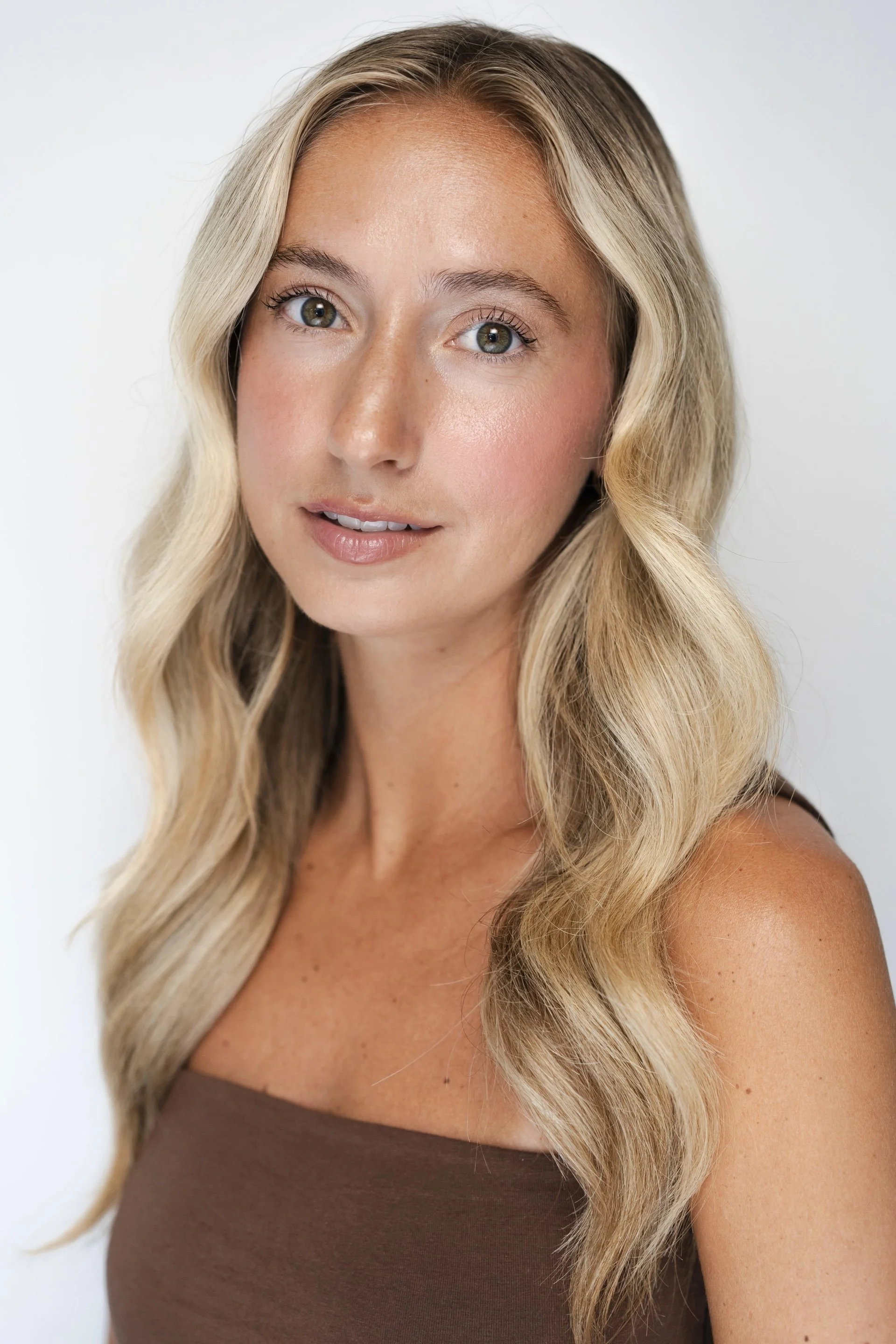 Truman, Hannah 2025 Headshot.jpg