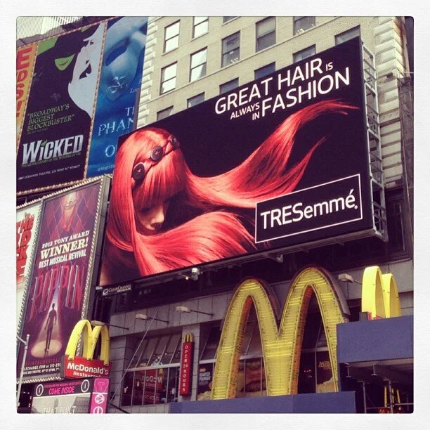 TRESEMME MB NY FASHION WEEK TIMES SQUARE - KEN ARTHUR HAIR.jpg