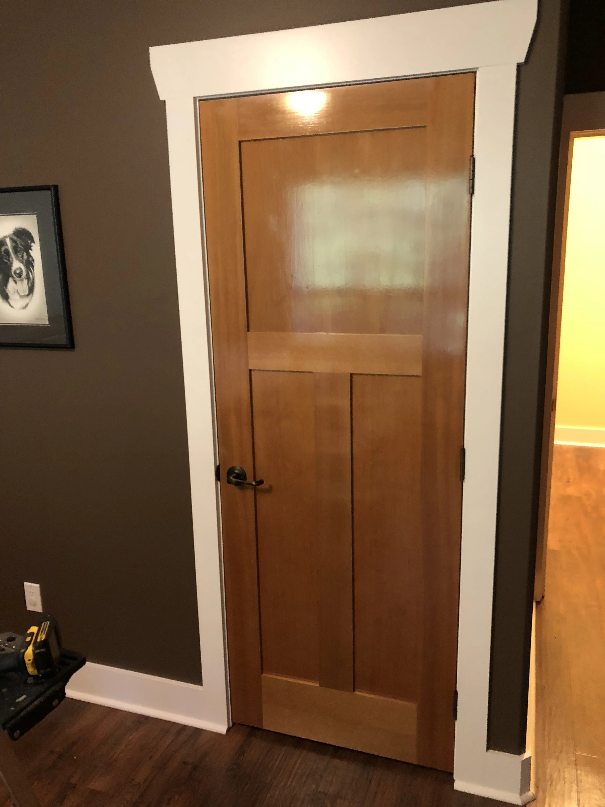 NATURAL DOOR FINISHING