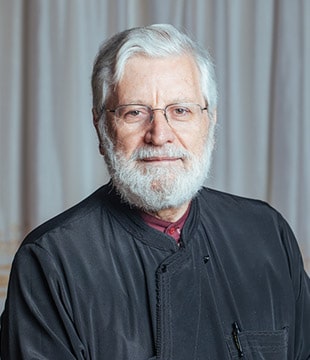 faculty-george-dragas-1.jpg
