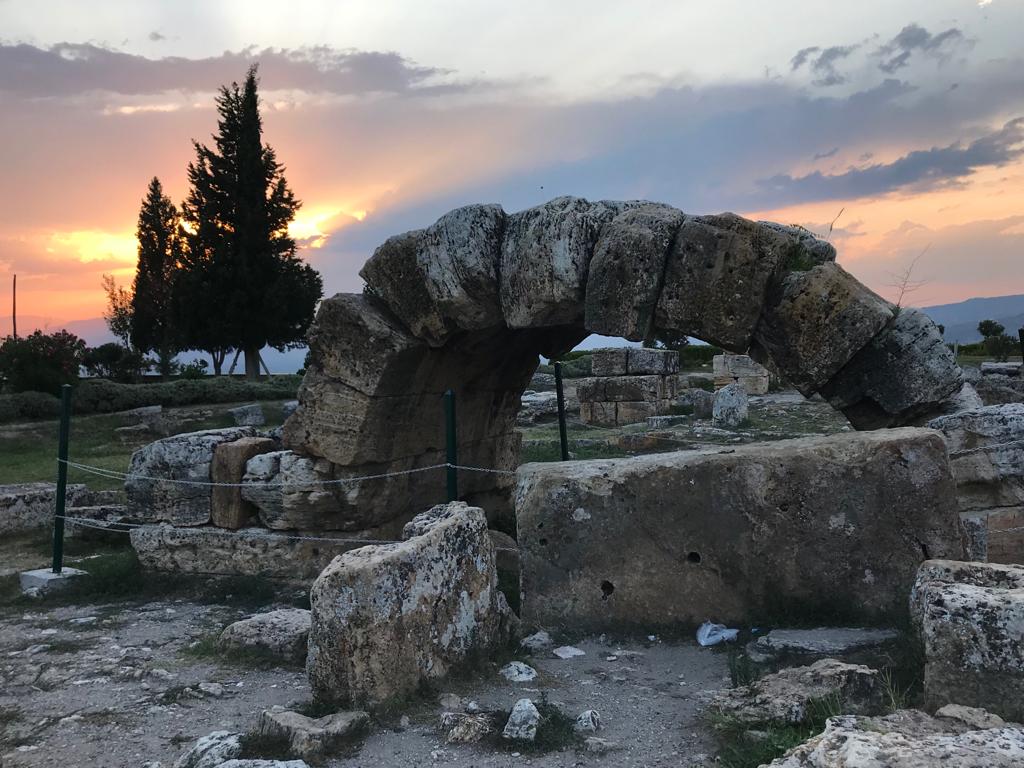 Hierapolis, Pamukkale at sunset
