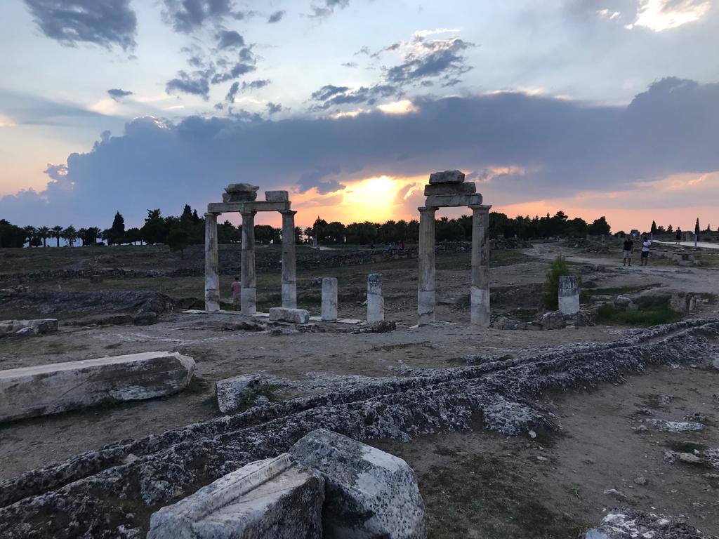 Hierapolis, Pamukkale at sunset