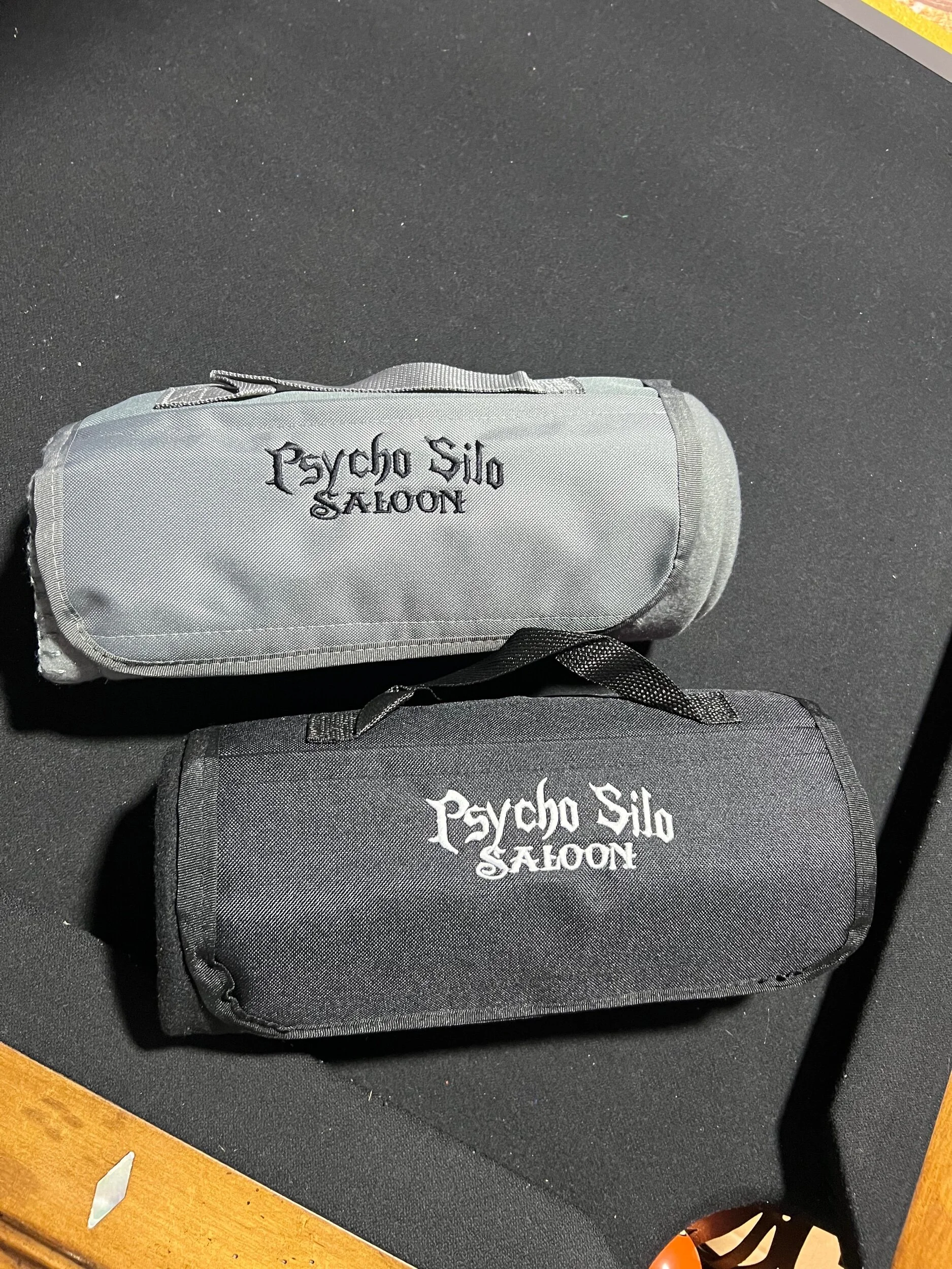 8A5E81D5-EE8C-4FED-A7EF-A5A994AB6BD7