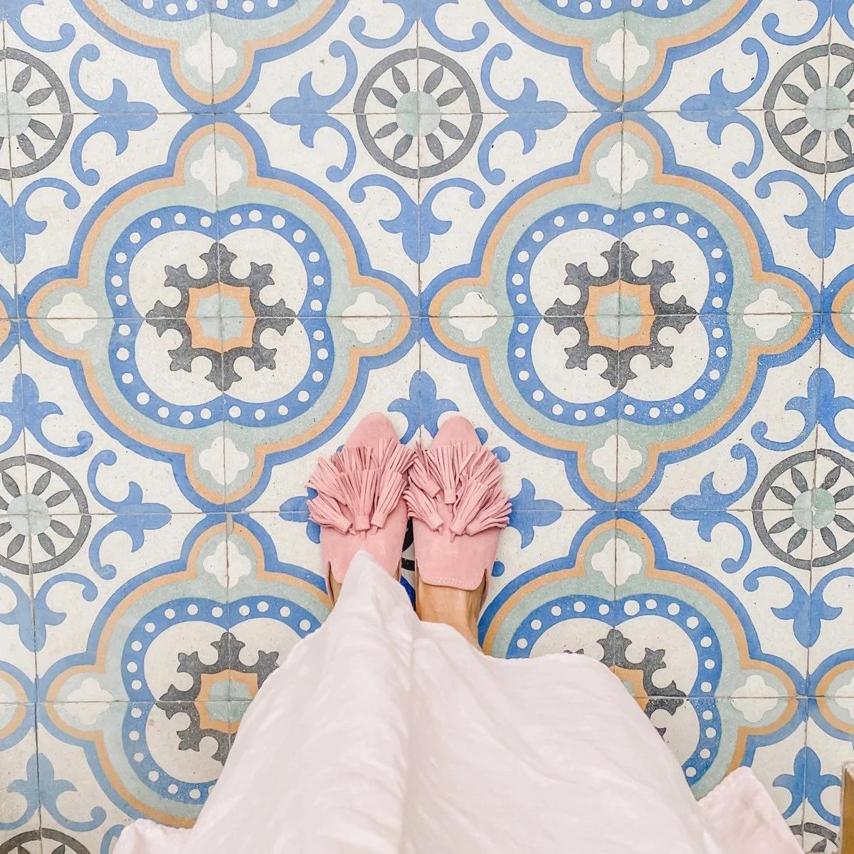 tour thumbnails3.jpg