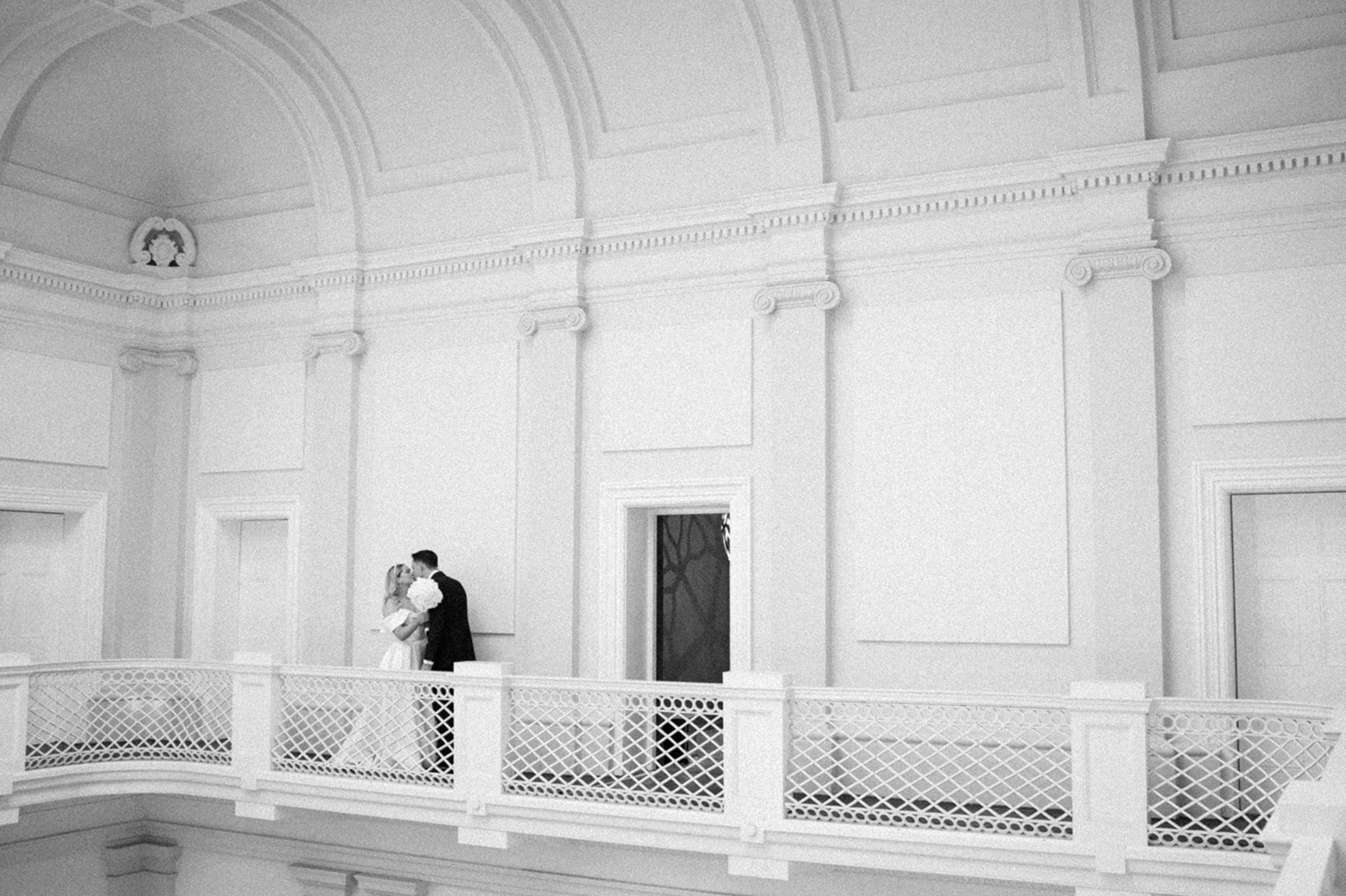 Postal hall wedding in the State building