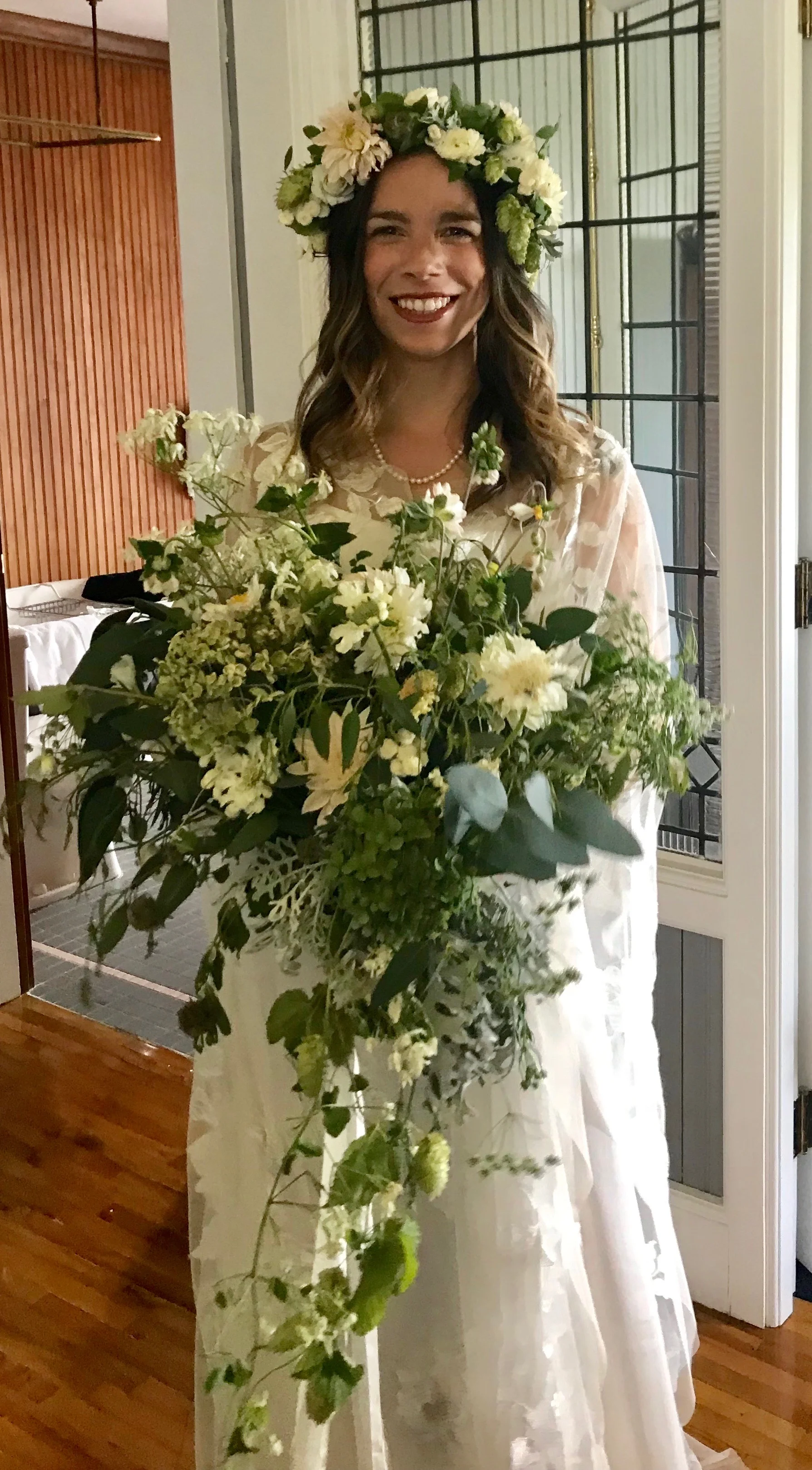 Wedding and ceremony at The Shelburne Hotel, Seaview, WA. Foraged greens and local flowers brought the forest meadow inside the Historic Landmark Inn.