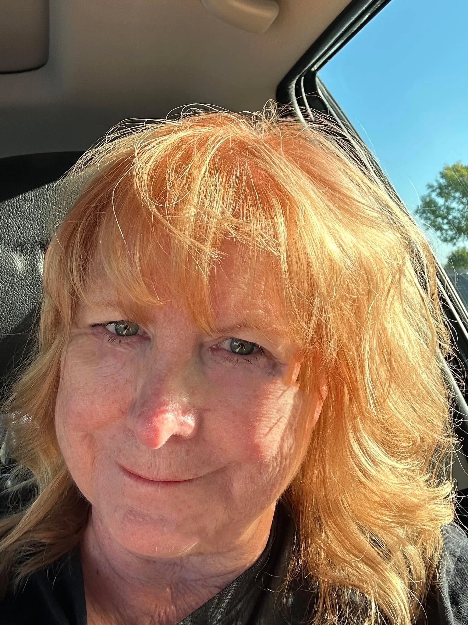 Self care during busy wedding season - quick hair refresh with Jenni and a stop at Costco for rotisserie chicken, big salad fixings and protein drinks for on the go! Also afternoon sun in the parking lot - while I return calls - makes my hair on fire