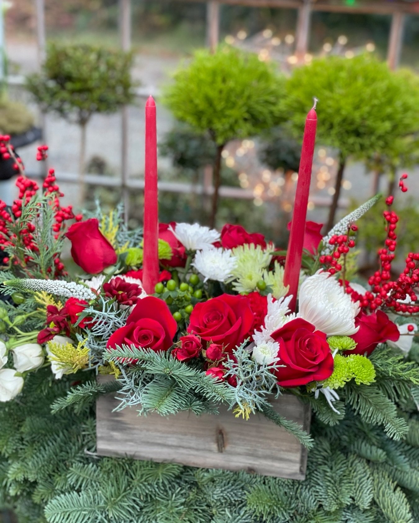 Holiday centerpieces in all types&hellip;