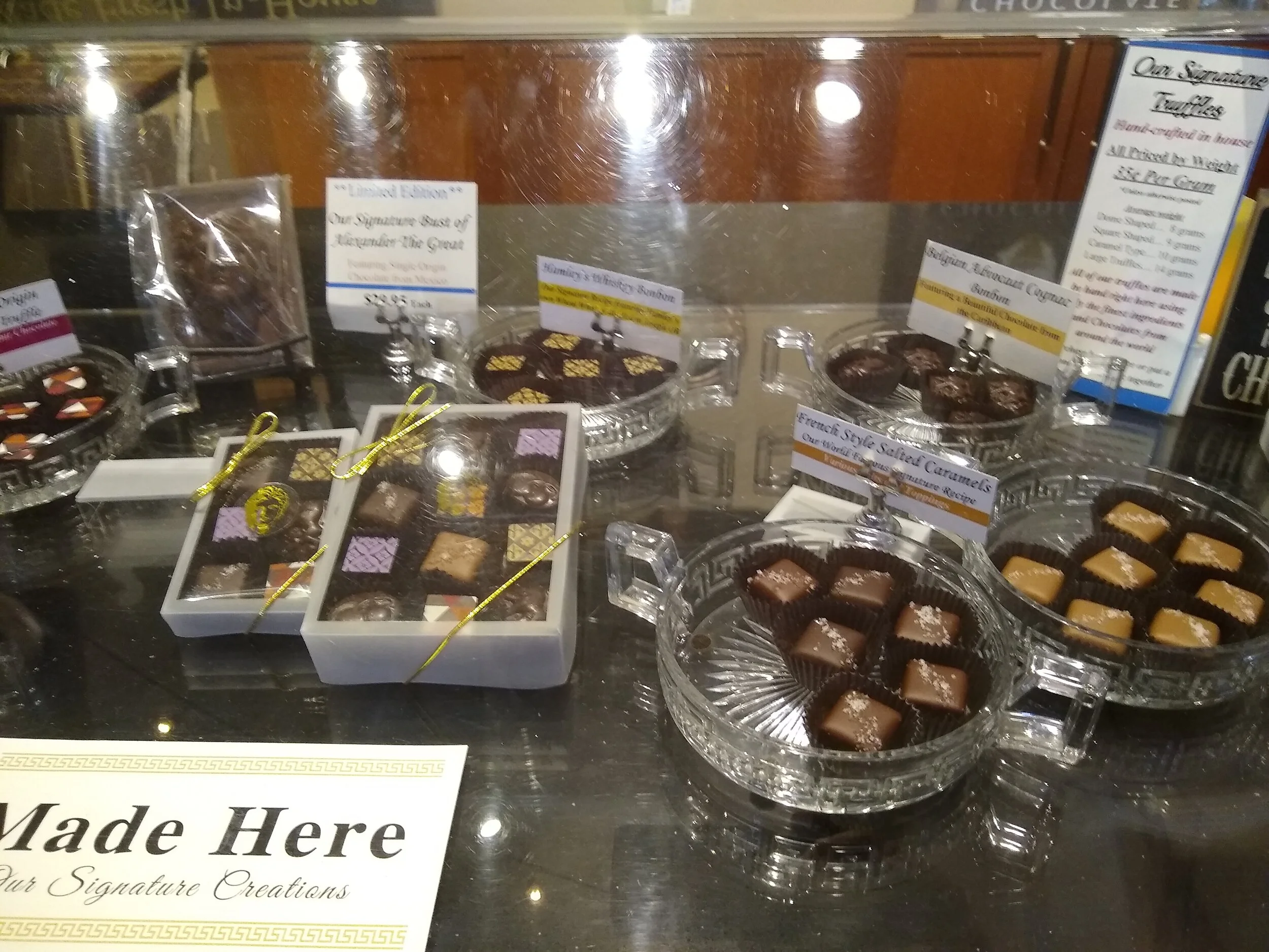 Food_Alexander_sArtisanChoc2-Pendleton.jpg