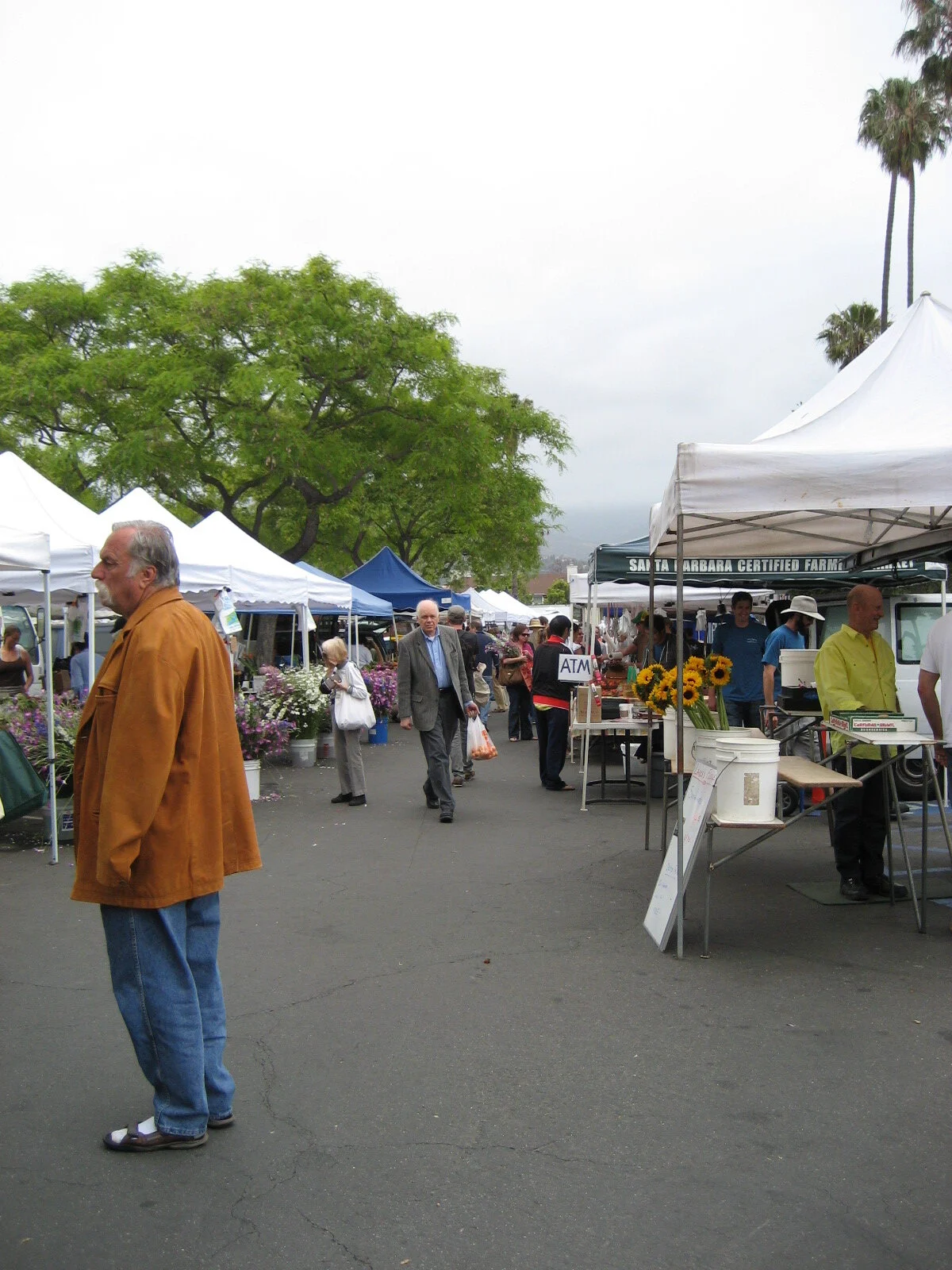 Food_FarmersMarket-SantaBarbara.jpg