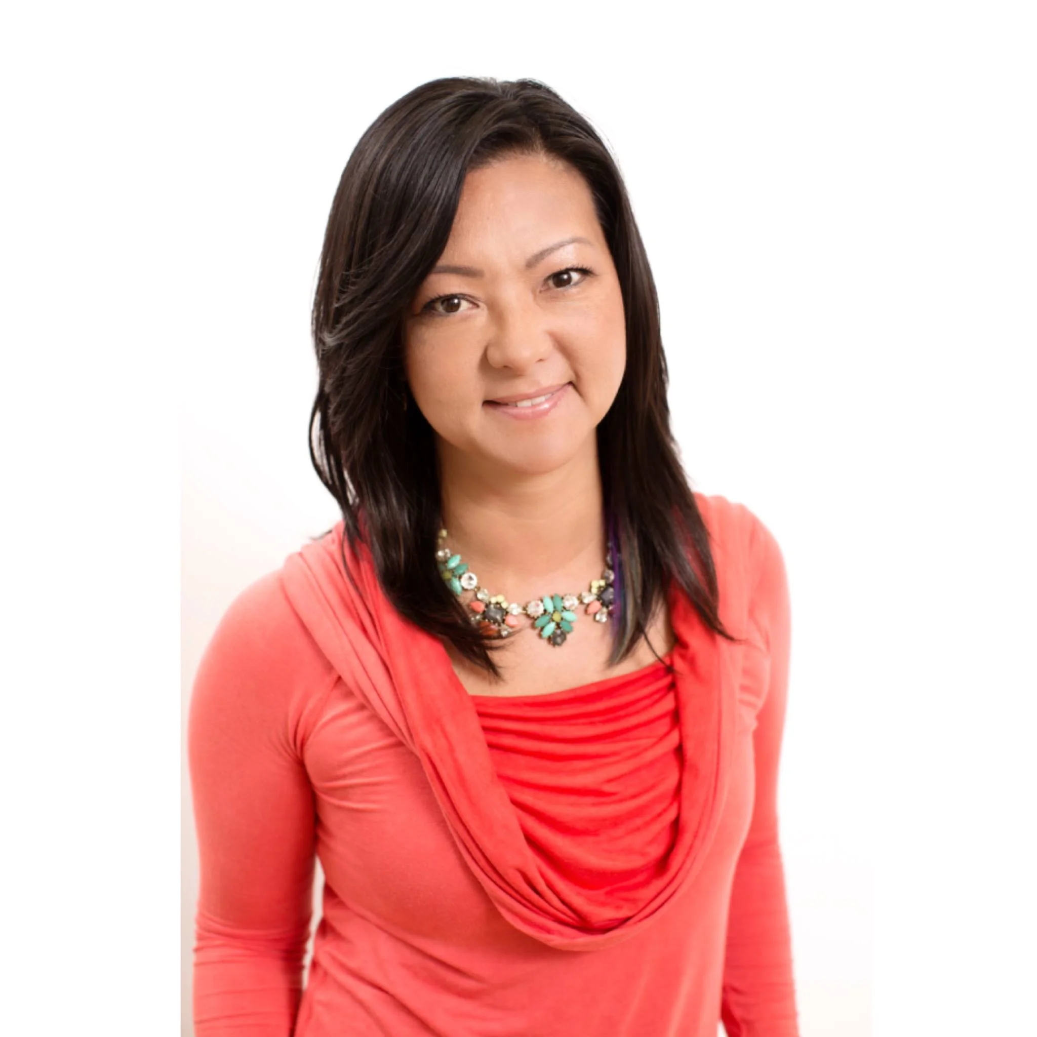 LESLIE Meet Leslie! She was the very first student to study under Emily Miller through her professional makeup artist certification program in December of 2014. Leslie joined Emily’s team in April 2015 and advanced to Lead Makeup Artist in August 2015. Her specialty is offering a very polished and timeless look for her bridal and event clients. She’s an educator/instructor for Emily Miller in addition to offering customized one-on-one makeup lessons to help refine and update client's everyday looks for evolving lifestyles.