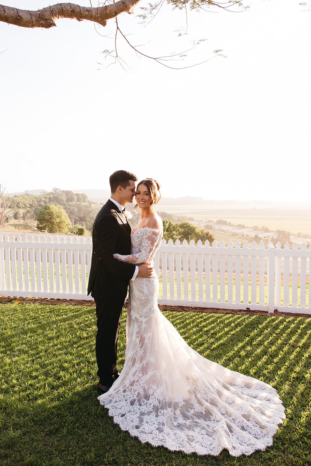 Samantha + Cameron - Sneak Peeks-119_websize.jpg