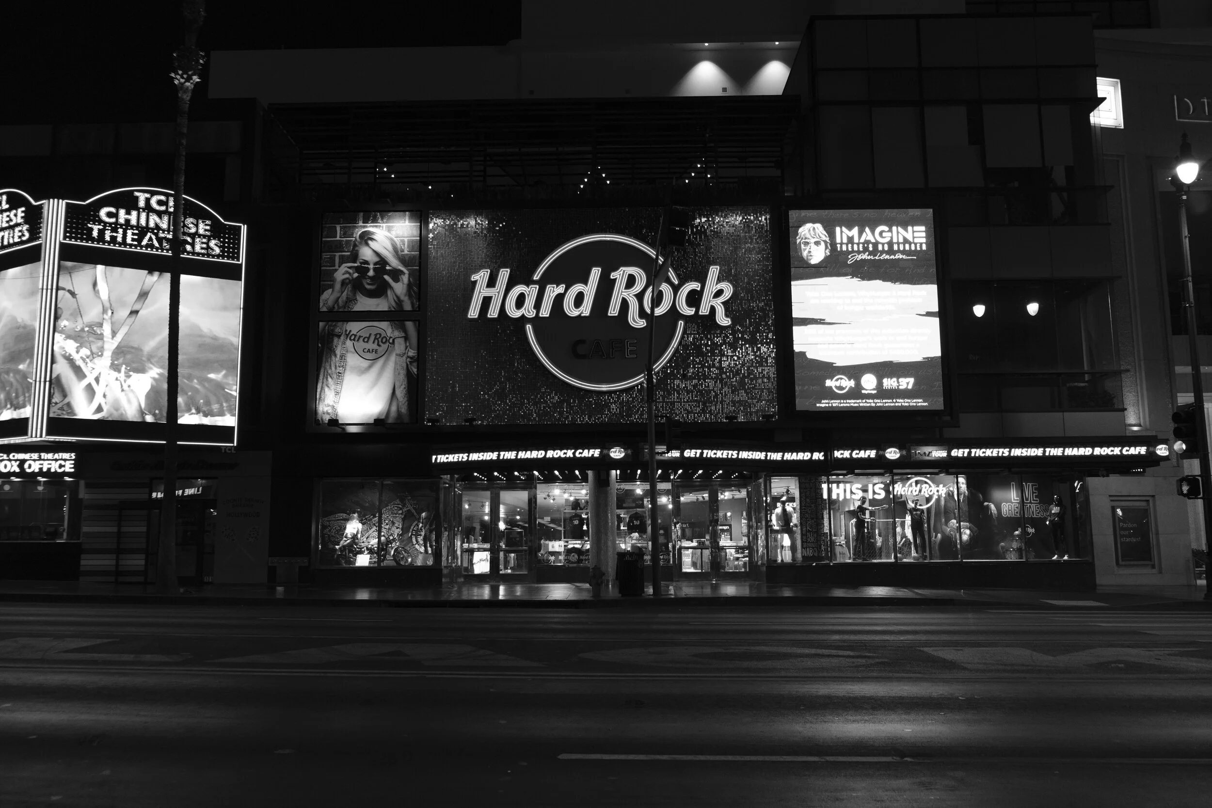 Hard Rock Cafe Hollywood Matteo Marchisano-Adamo.JPG