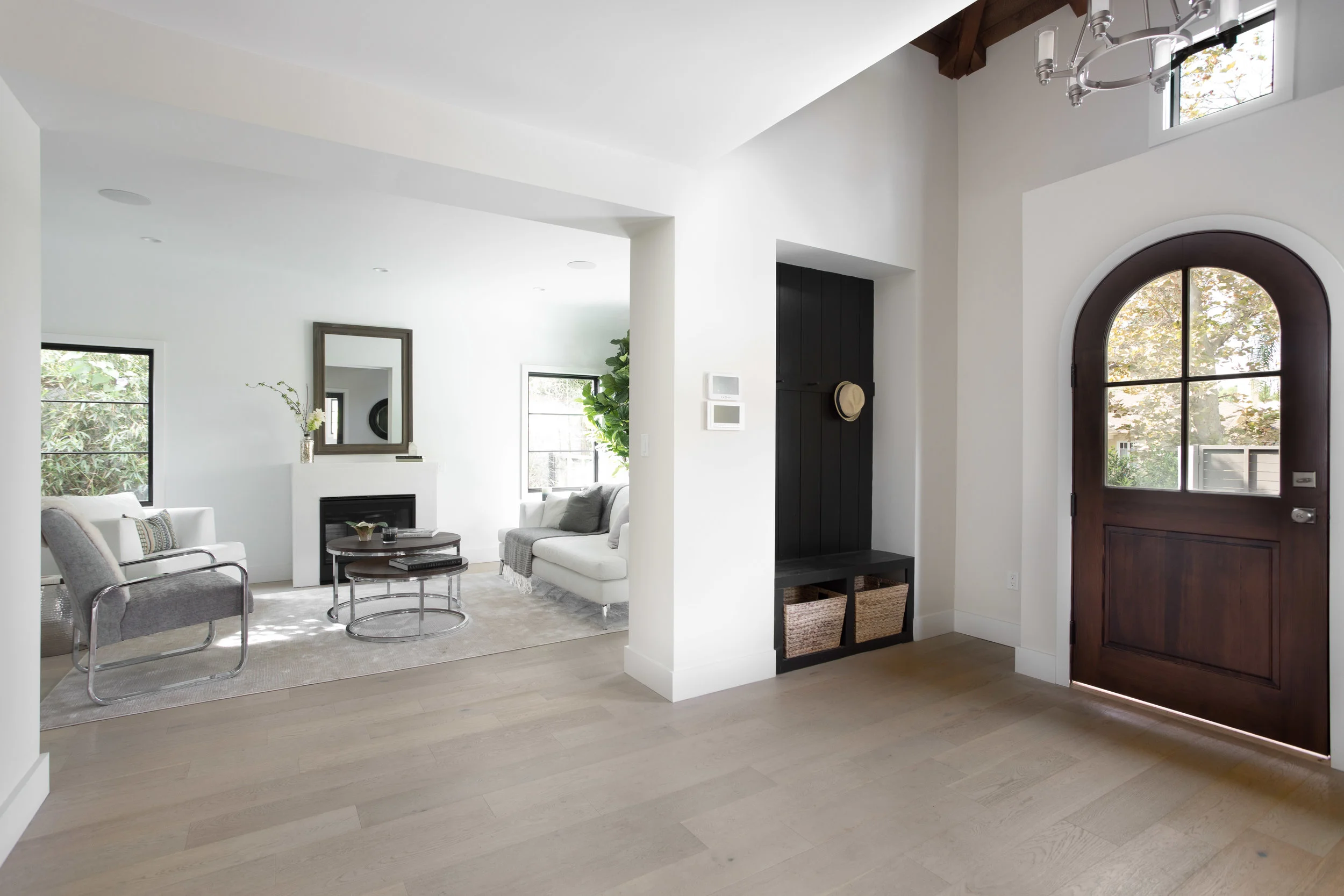 746 N Orange MLS - virtuallyherestudios.com-2.jpg