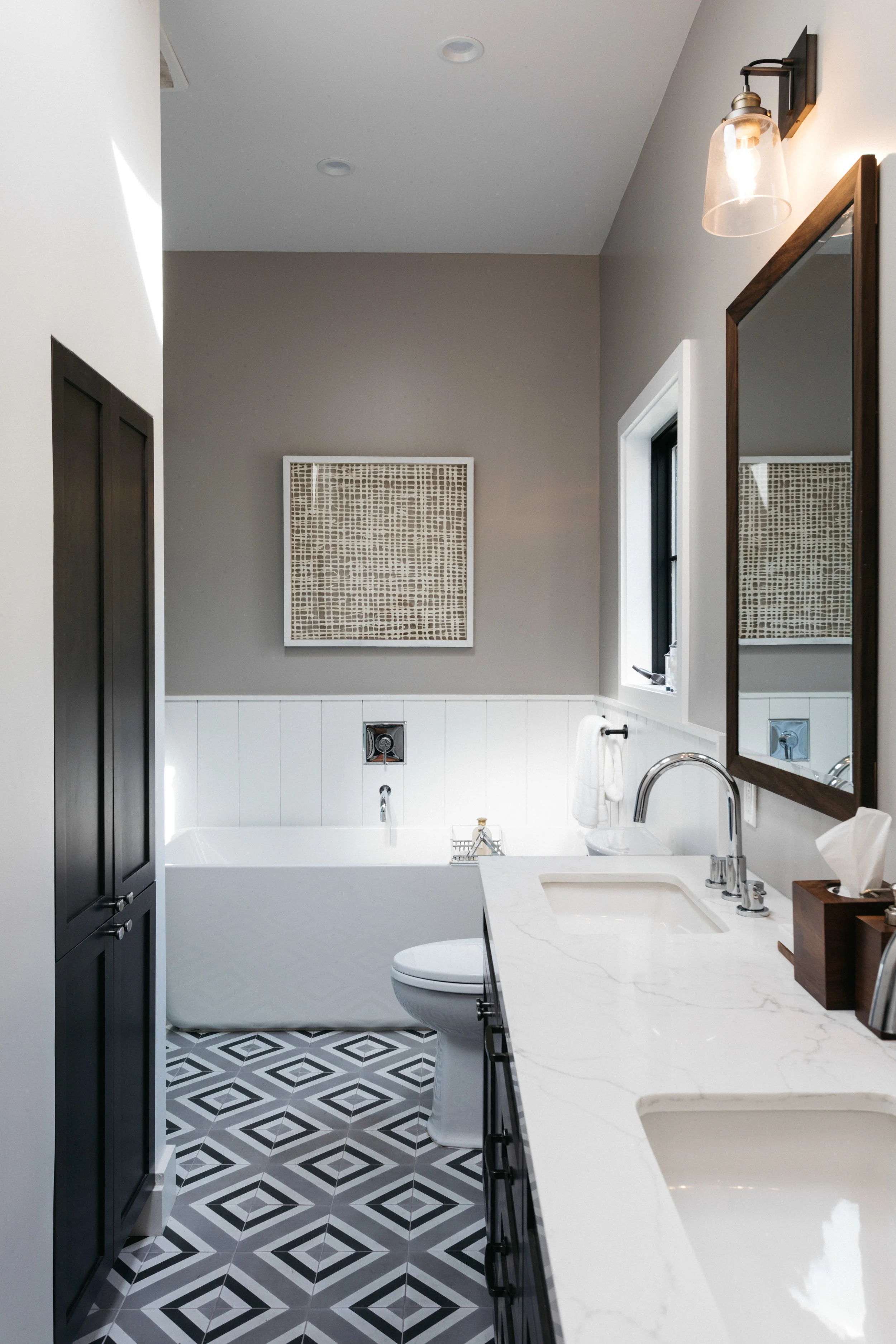 746 N Orange MLS - virtuallyherestudios.com-11.jpg