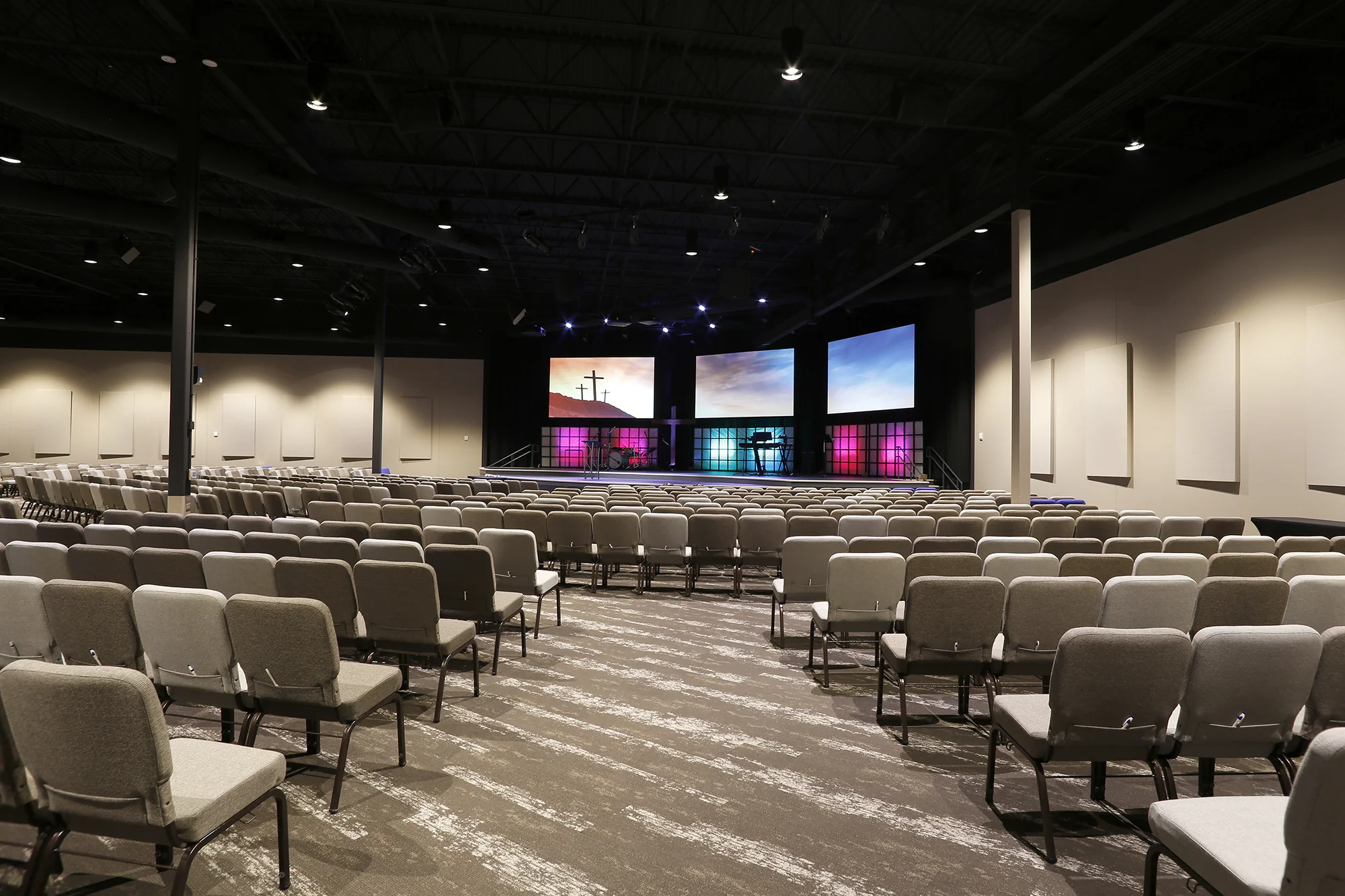 12-Crossroads-Church_3160-12x8.jpg