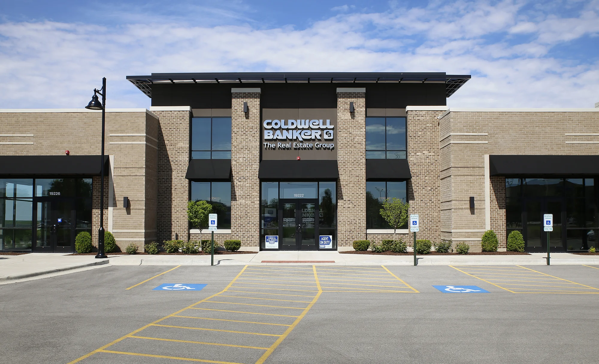 Mokena-CB-Exterior_5836-12x8.jpg