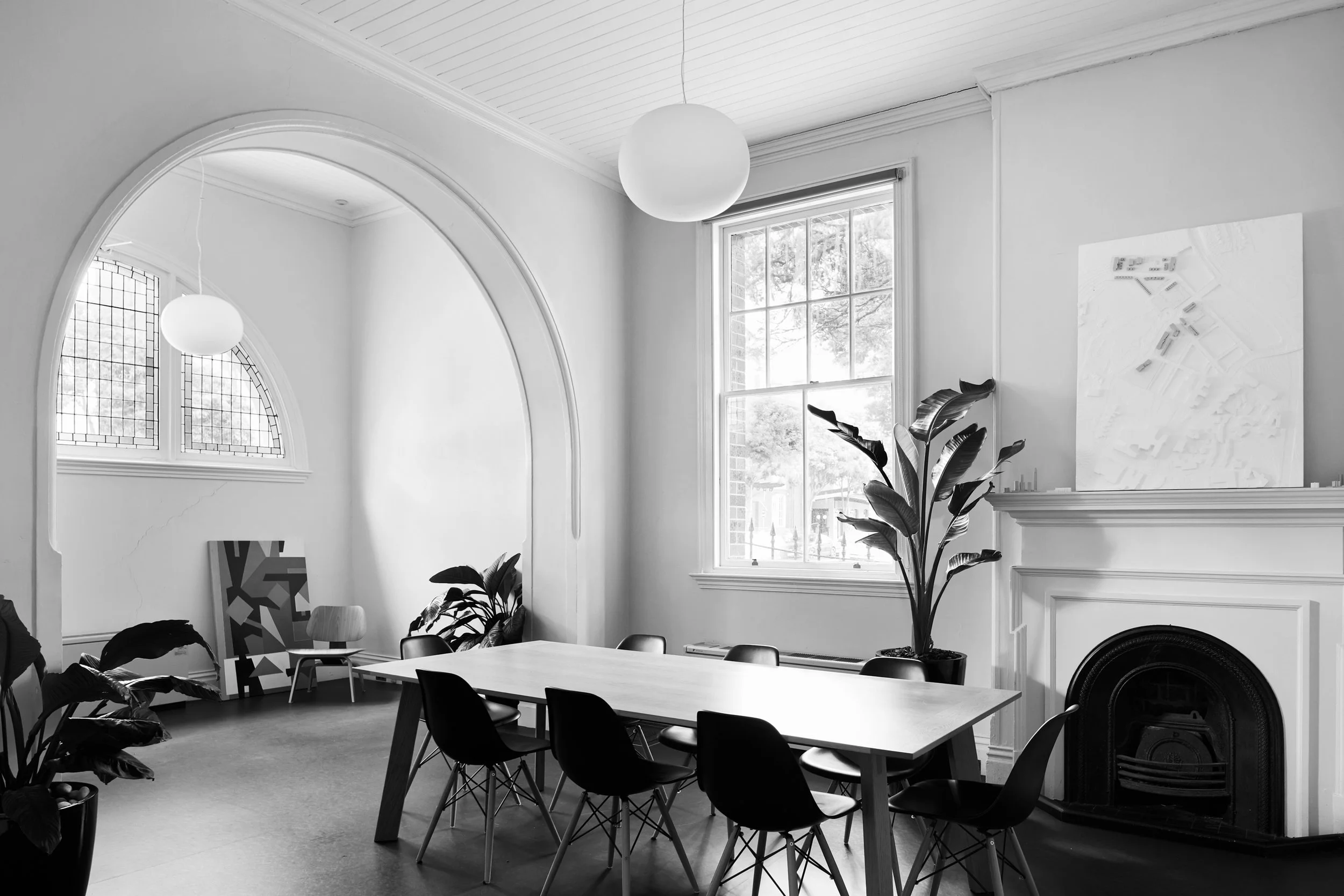 Office_012-bw.jpg