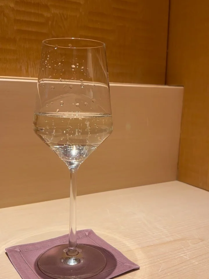 It's not water, honey. It's Sparkling Sake. And it's a winner on all fronts. The "John" from Keigetsu Distillery in Kochi Prefecture is a Junmai Daiginjo (50% polish) base sake made with Gin-no-Yume rice before carbonation. Fine aromas of p