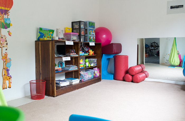 the-hydrotherapy-centre-physiotherapists-children-room.jpg