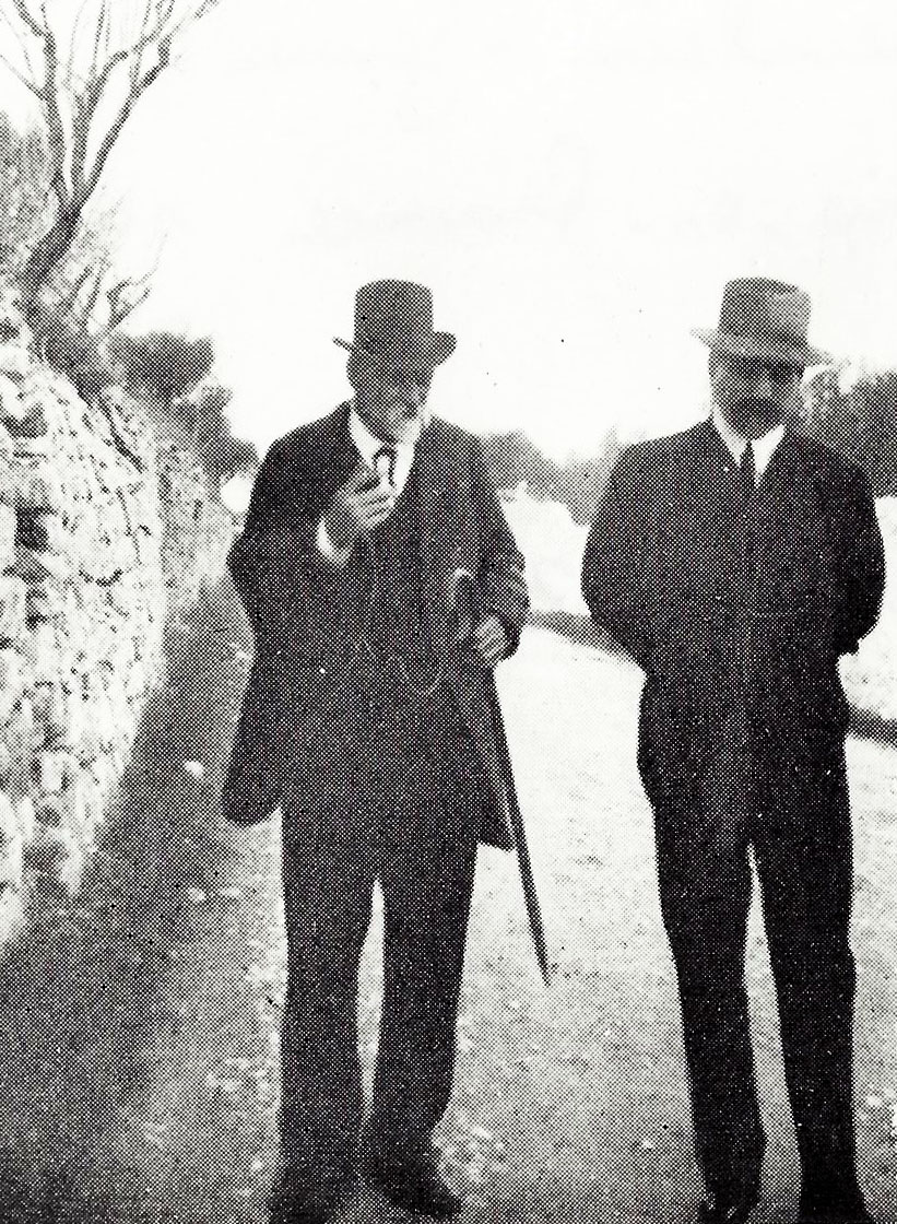    Paul Cézanne   et Josse Bernheim-Dauberville à Aix en Provence en 1902 