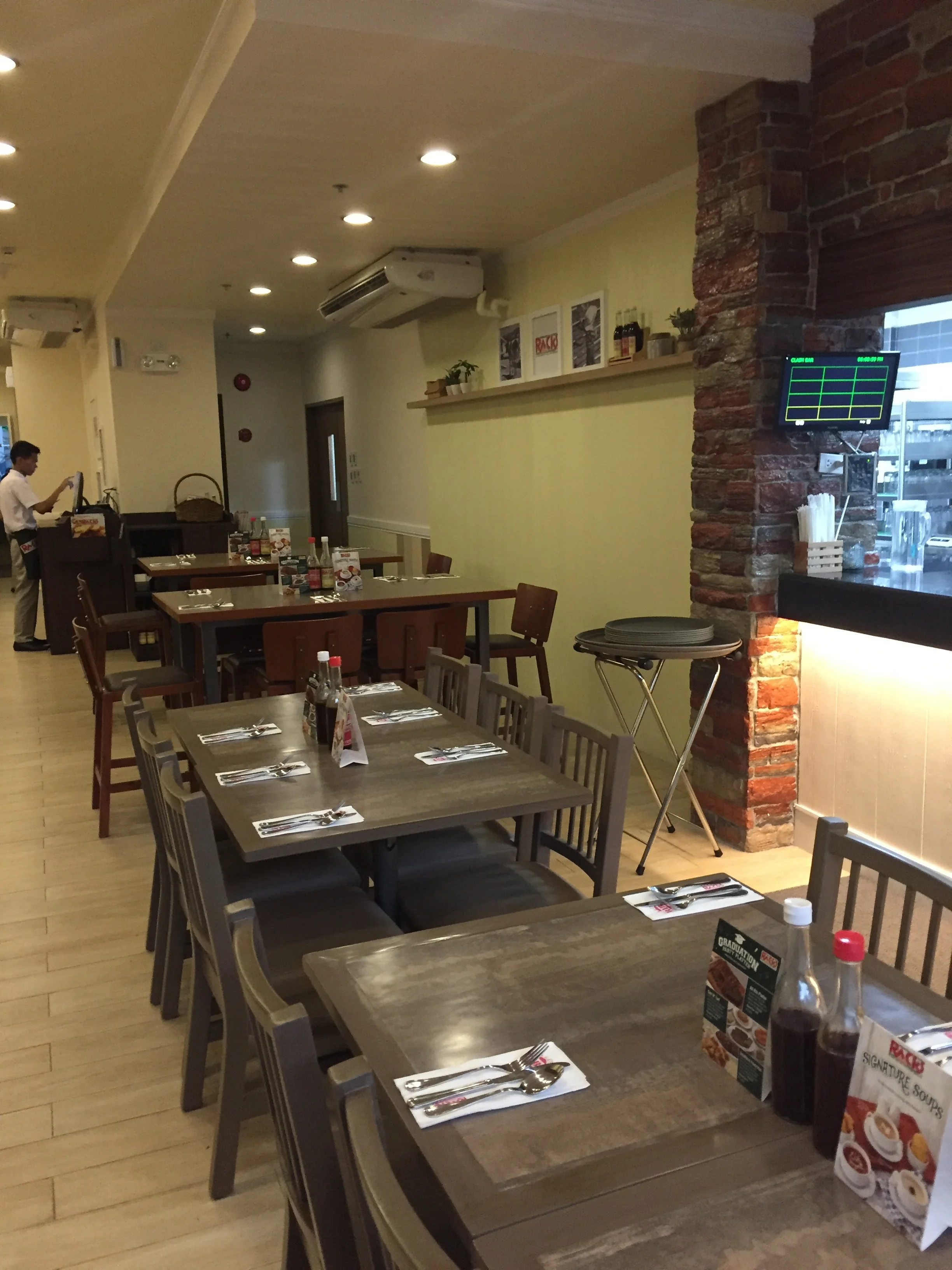 2017-04-10 18.08.57.jpg