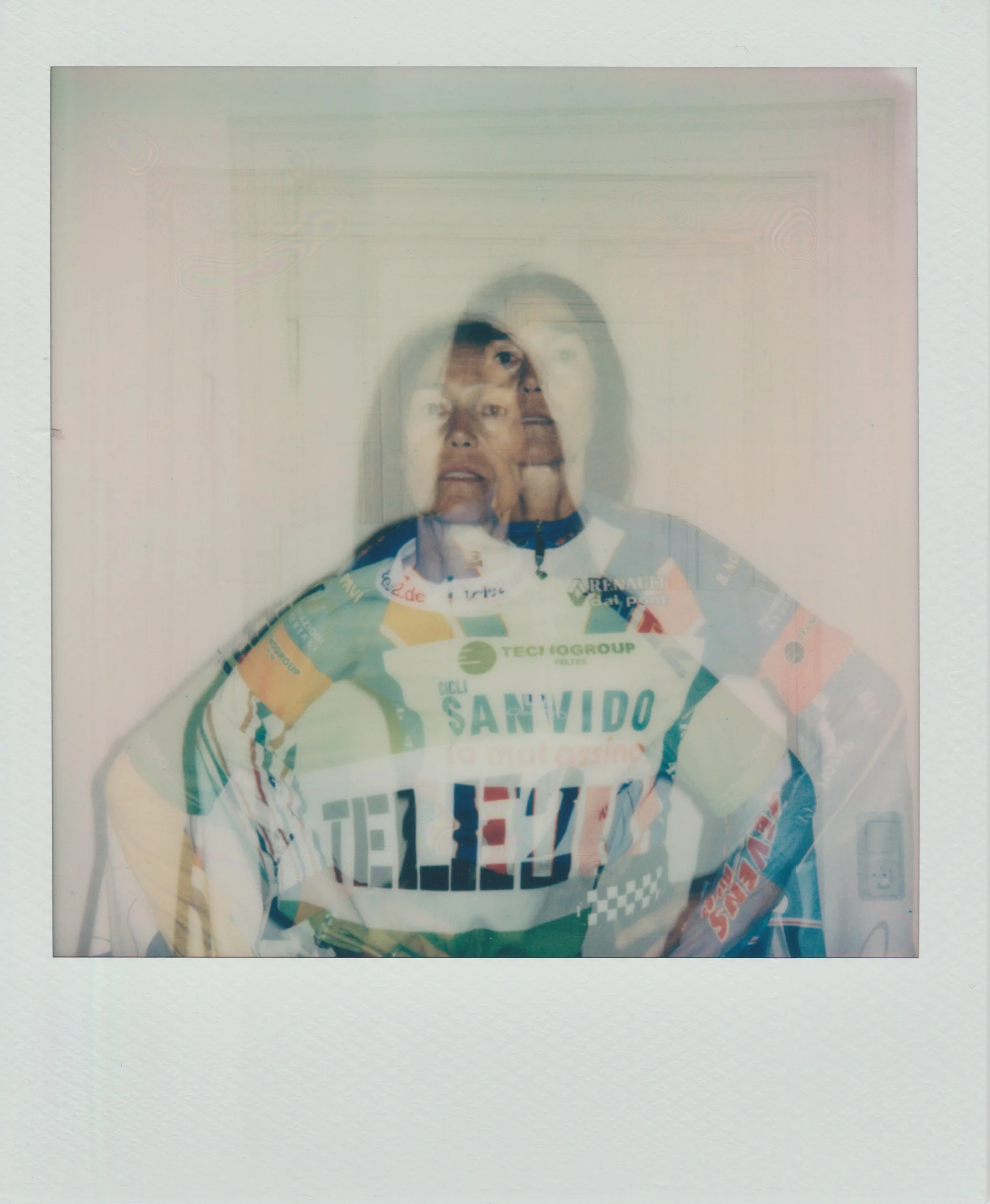 Polaroid Bettina 19.jpeg